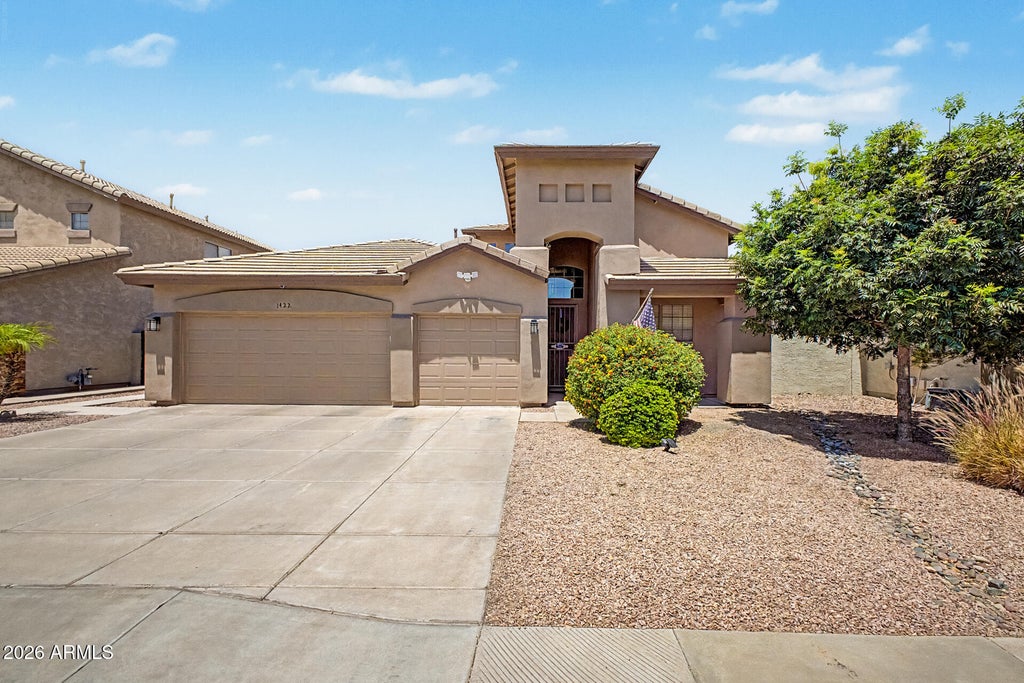 Photo of 1422 E Saragosa Street, Chandler, AZ 85225 (MLS # 7035227)