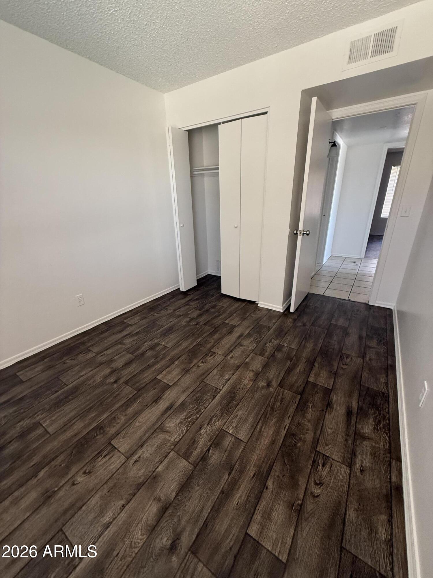 2819 E CAPRI Circle 1