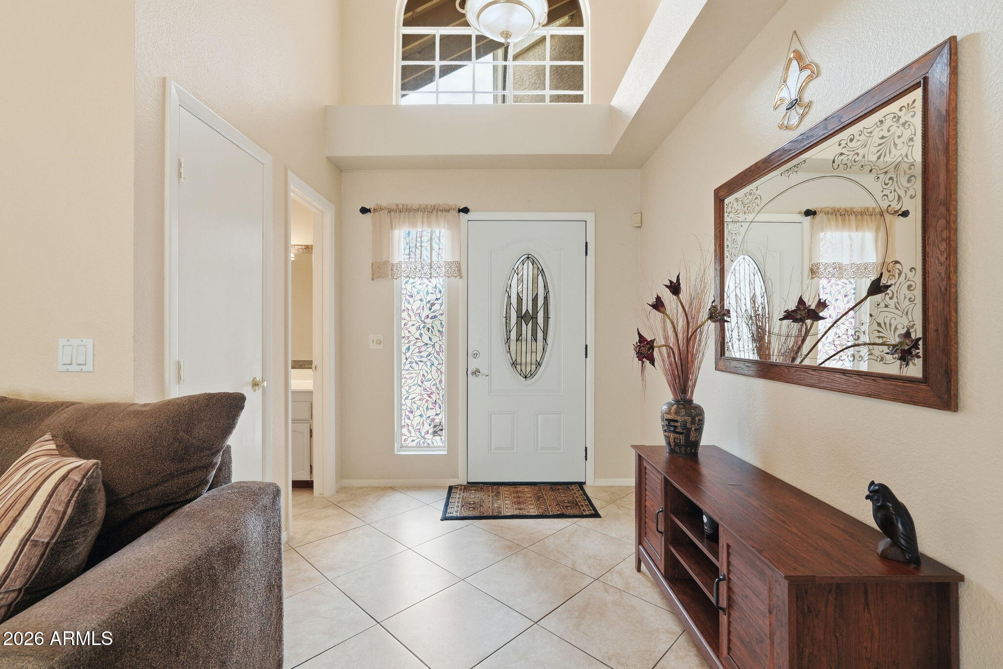506 E KERRY Lane