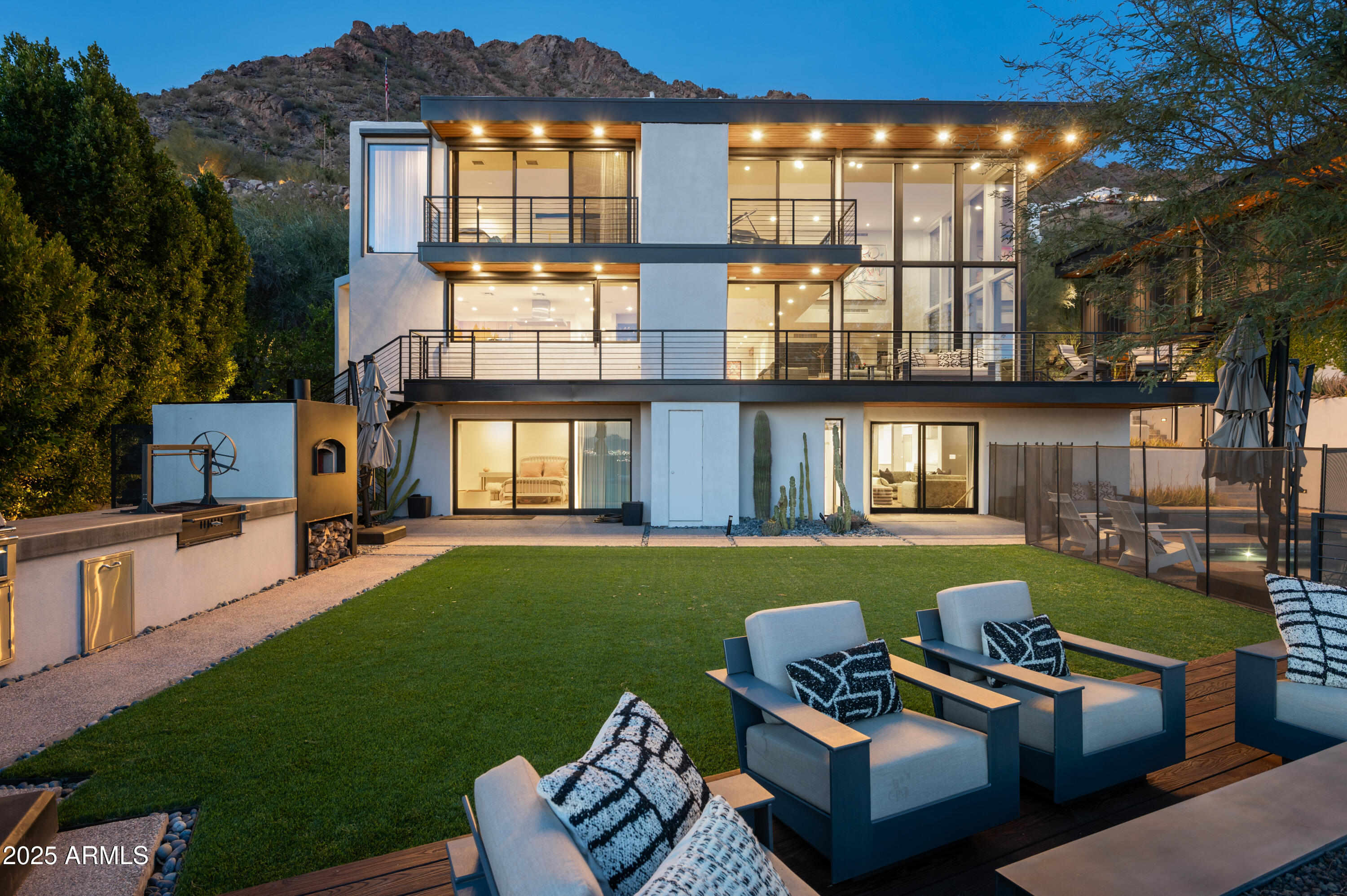 5419 E VALLE VISTA Road