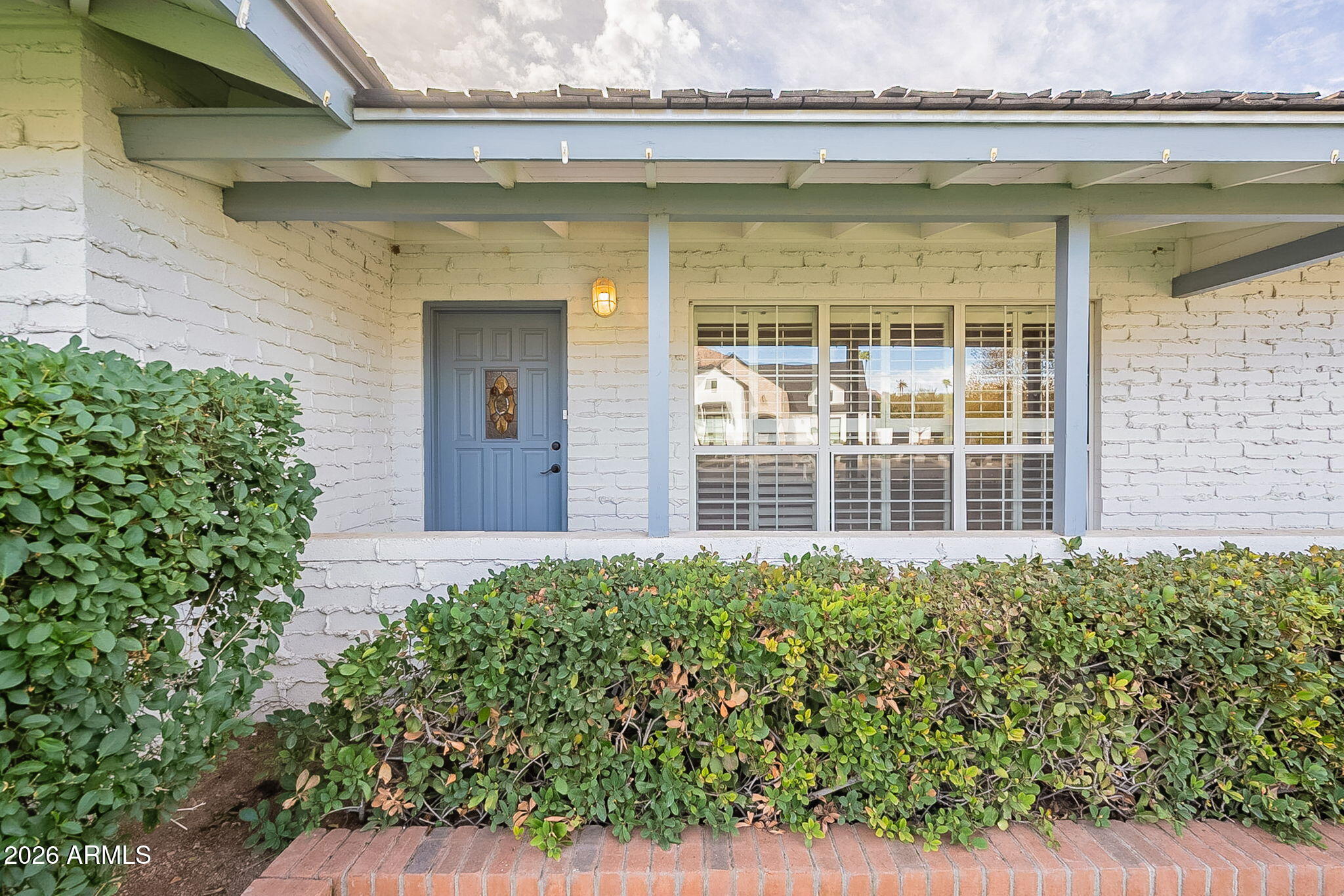 5715 E CALLE DEL PAISANO --