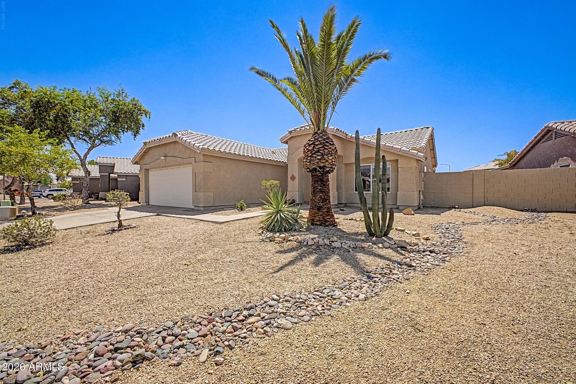 760 S DEL RANCHO --