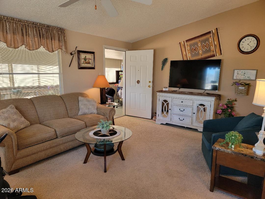 3704 N KANSAS Avenue