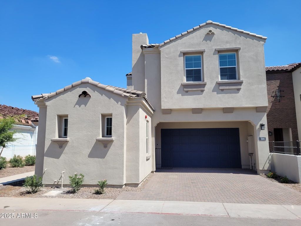 Photo of 264 E Shamrock Drive, Chandler, AZ 85286 (MLS # 6912157)