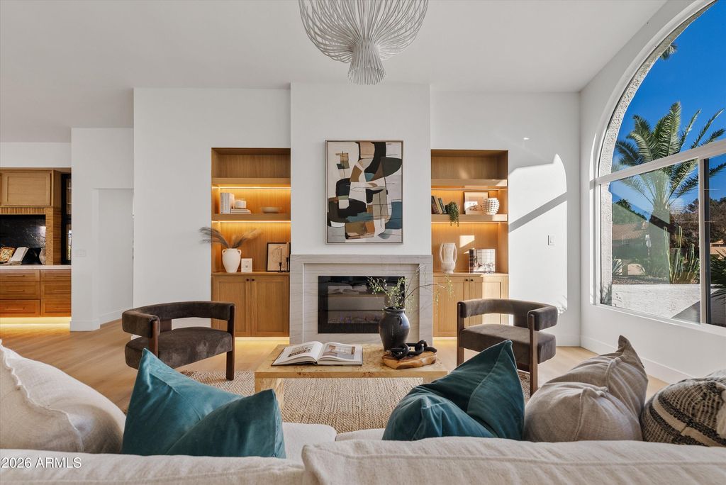 Photo of 4928 E Paradise Lane, Scottsdale, AZ 85254 (MLS # 6971851)