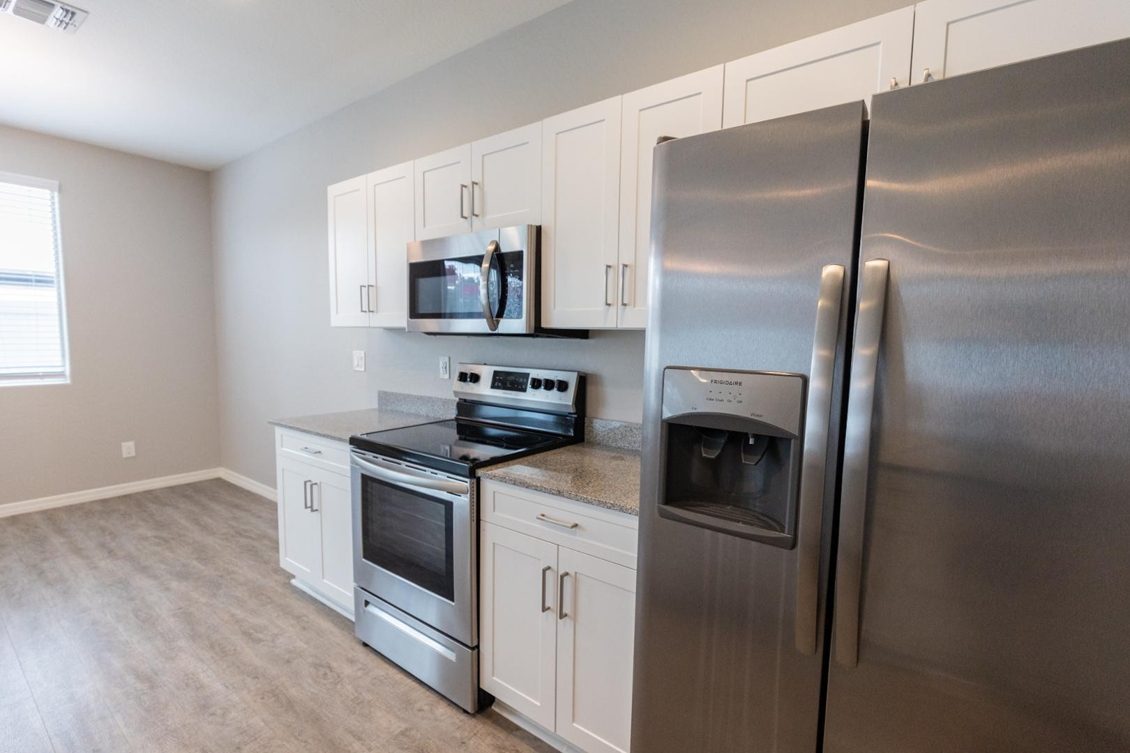 2950 N 38th Street 13