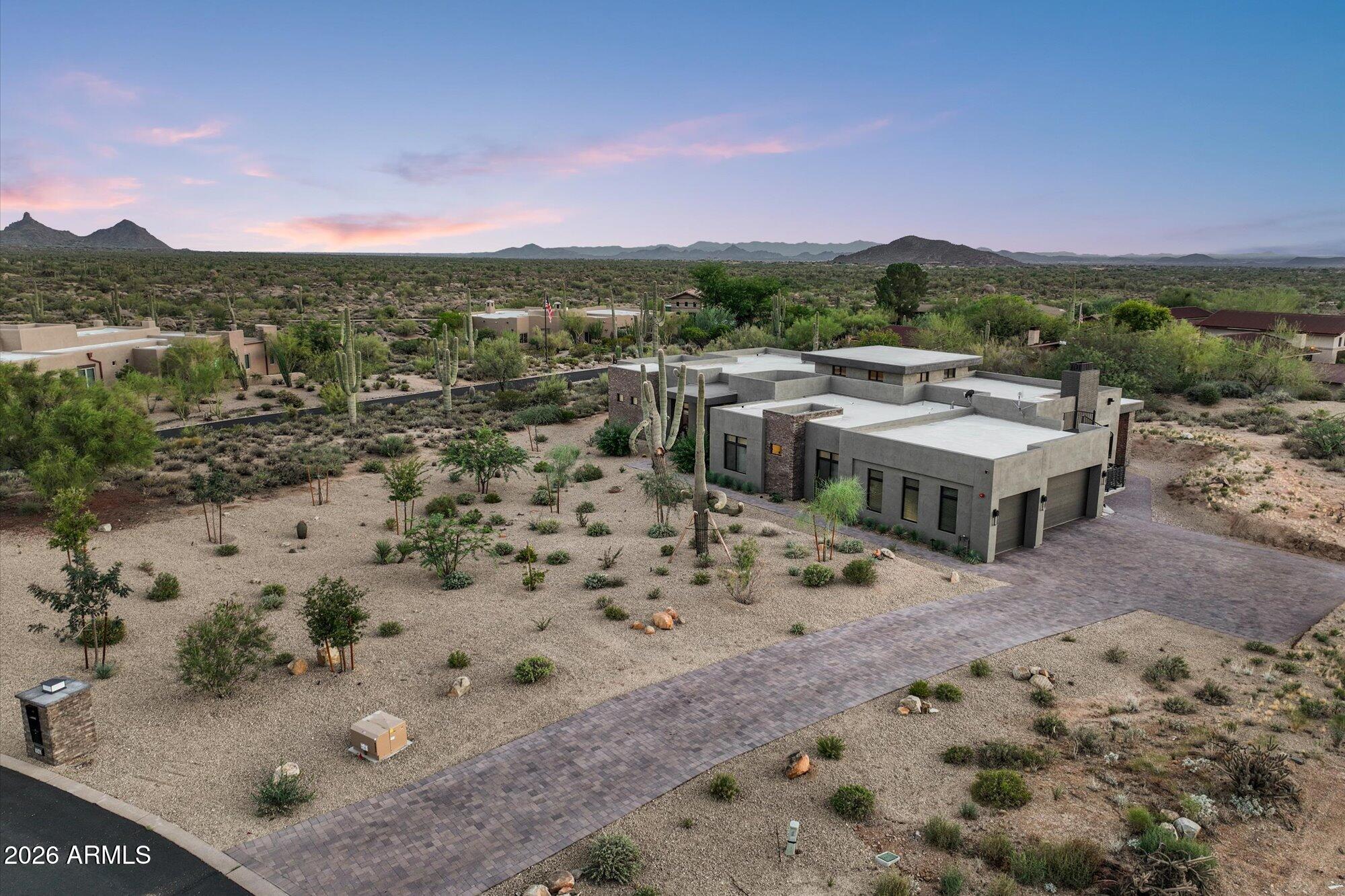 9243 E VISTA Drive