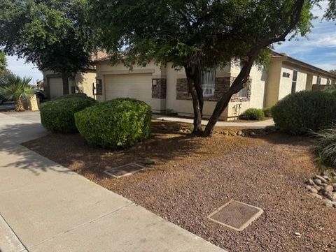 Photo of 12511 W Estero Lane, Litchfield Park, AZ 85340 (MLS # 7013773)
