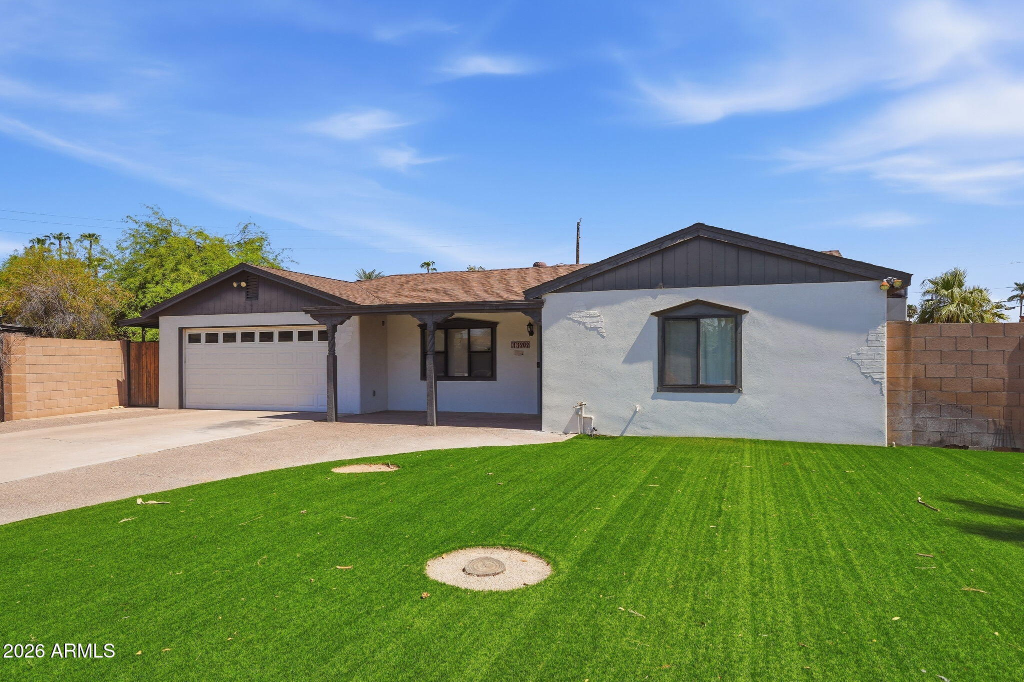 1202 W AMELIA Avenue
