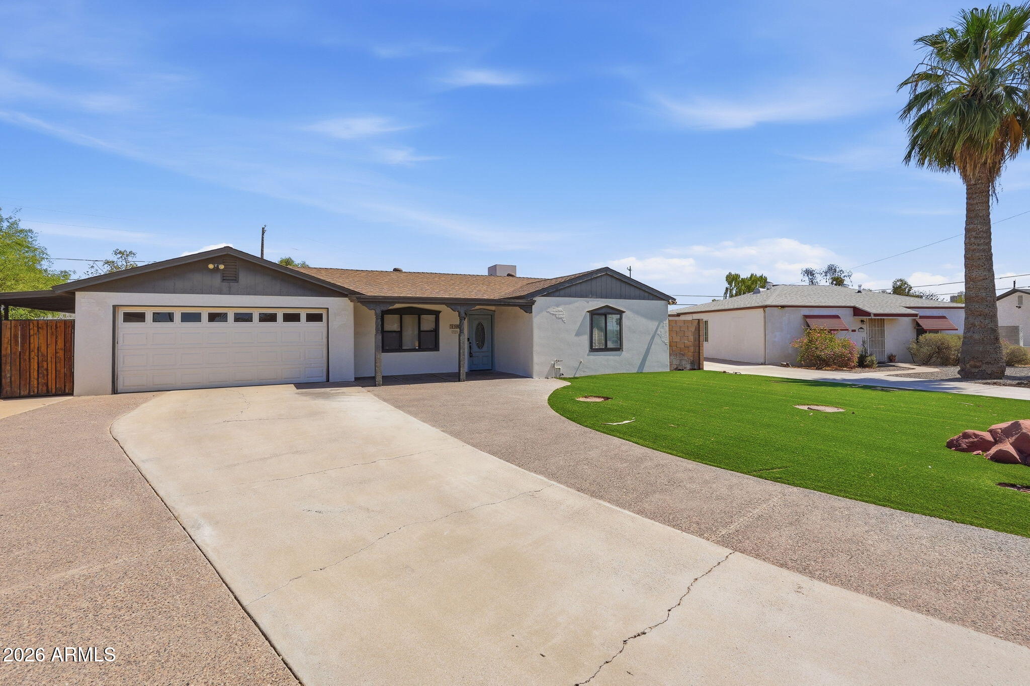 1202 W AMELIA Avenue