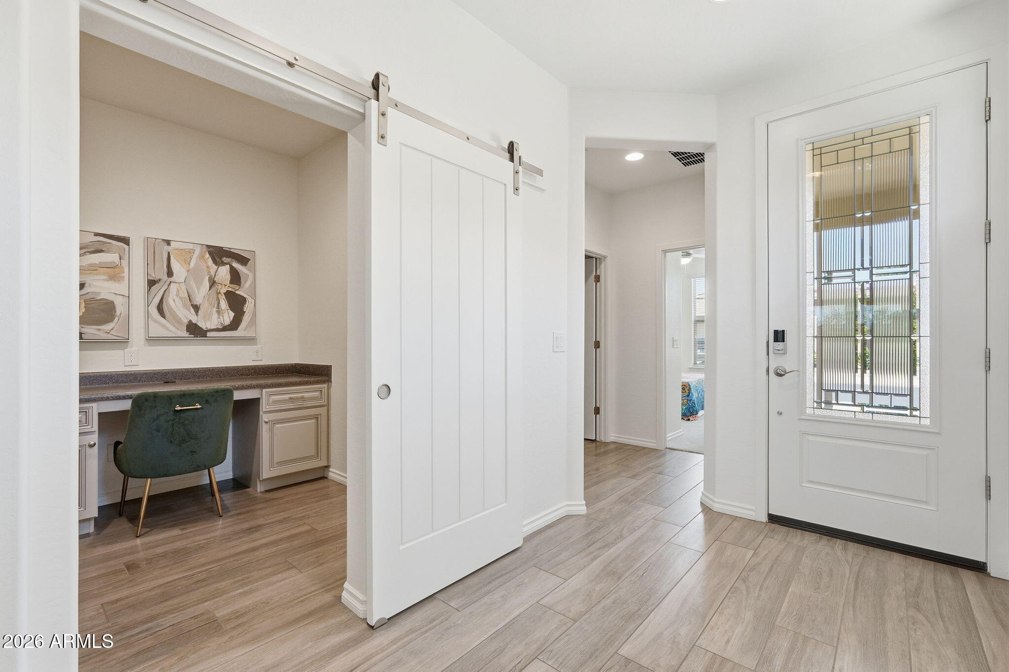 291 E LAS PUERTAS Lane