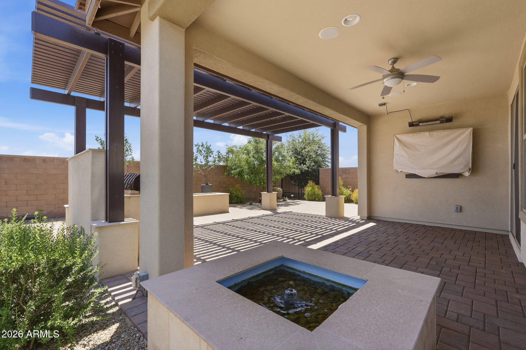 291 E LAS PUERTAS Lane