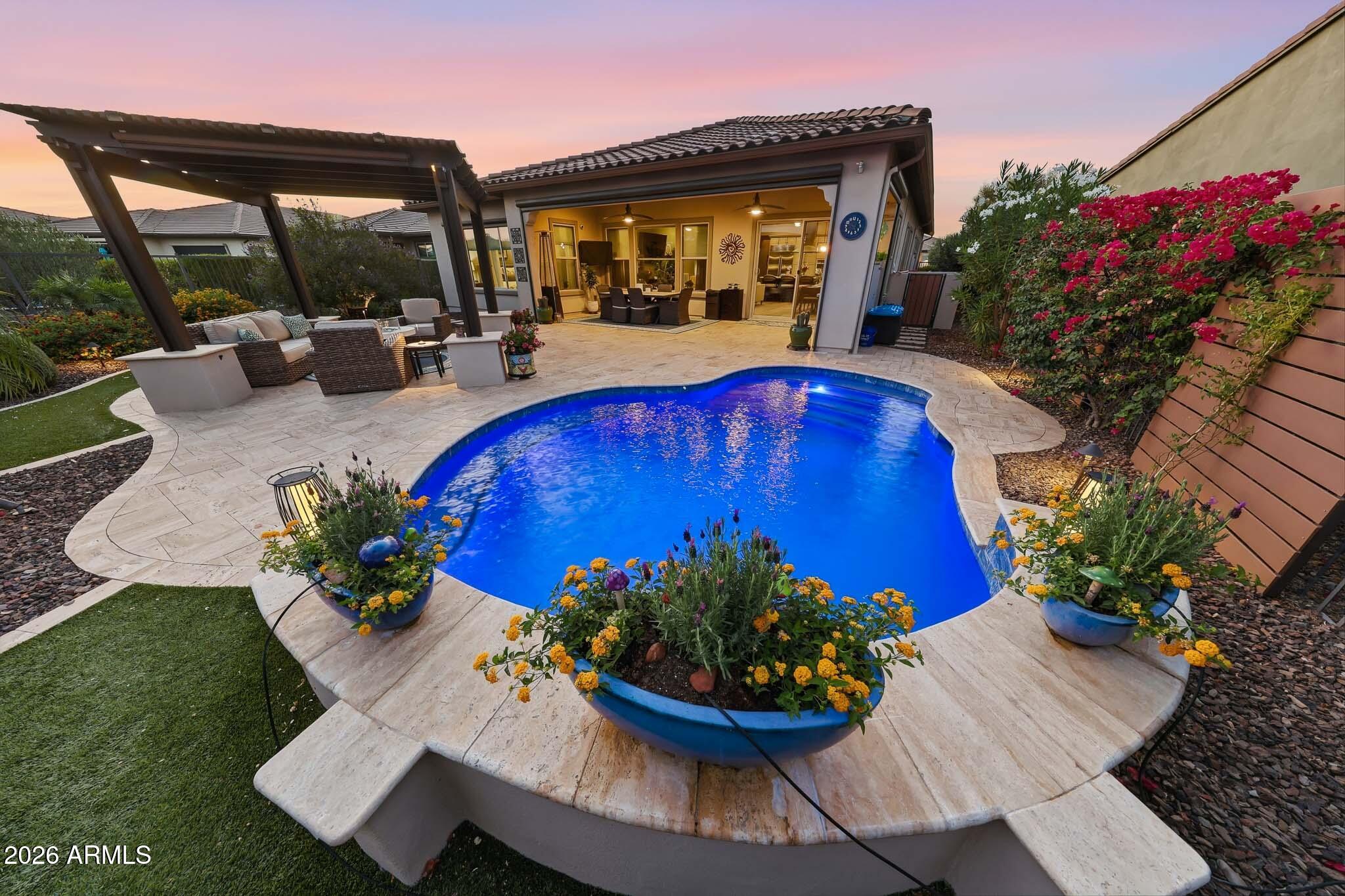 TRILOGY AT VISTANCIA - Residential