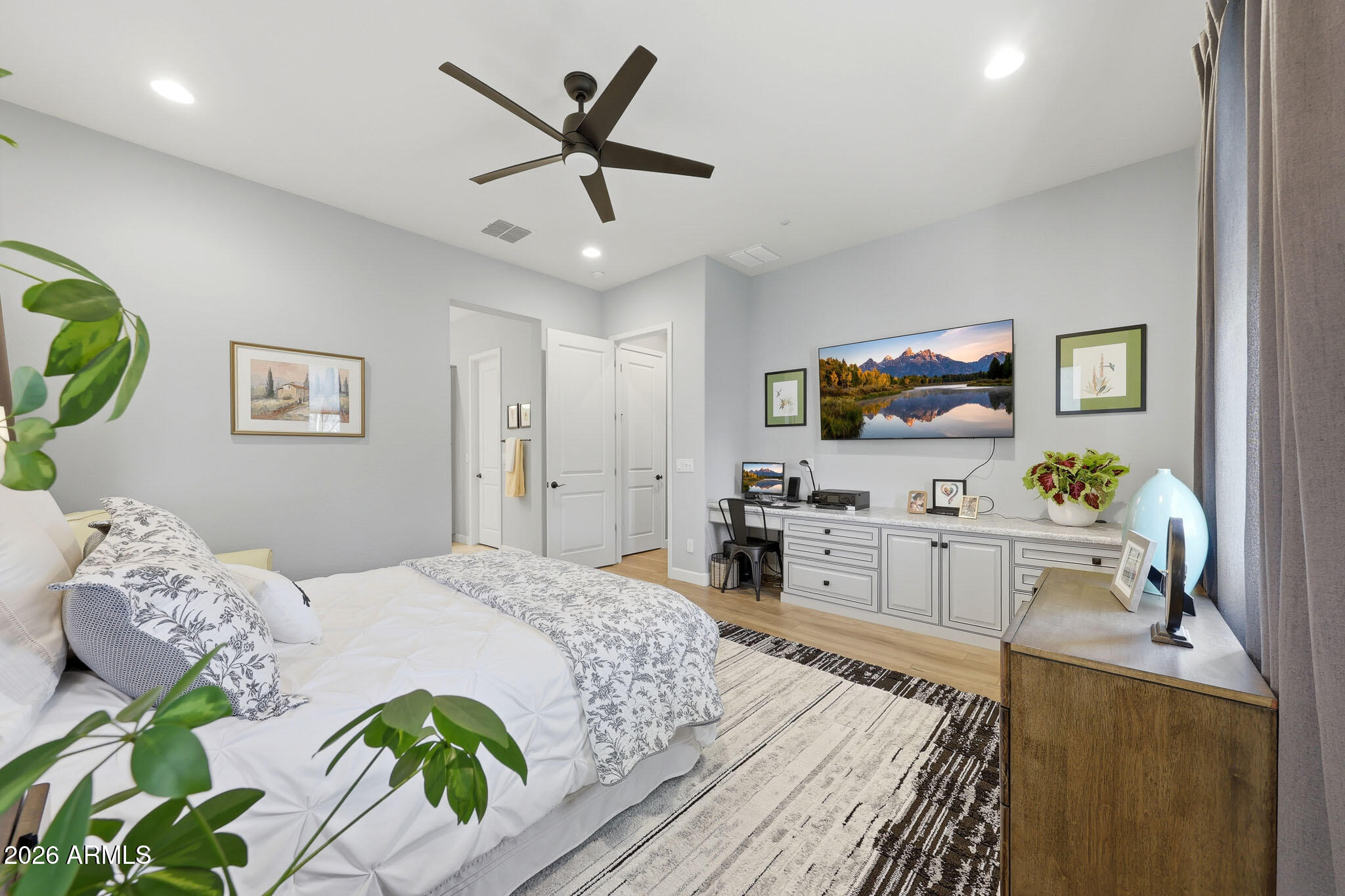 TRILOGY AT VISTANCIA - Residential