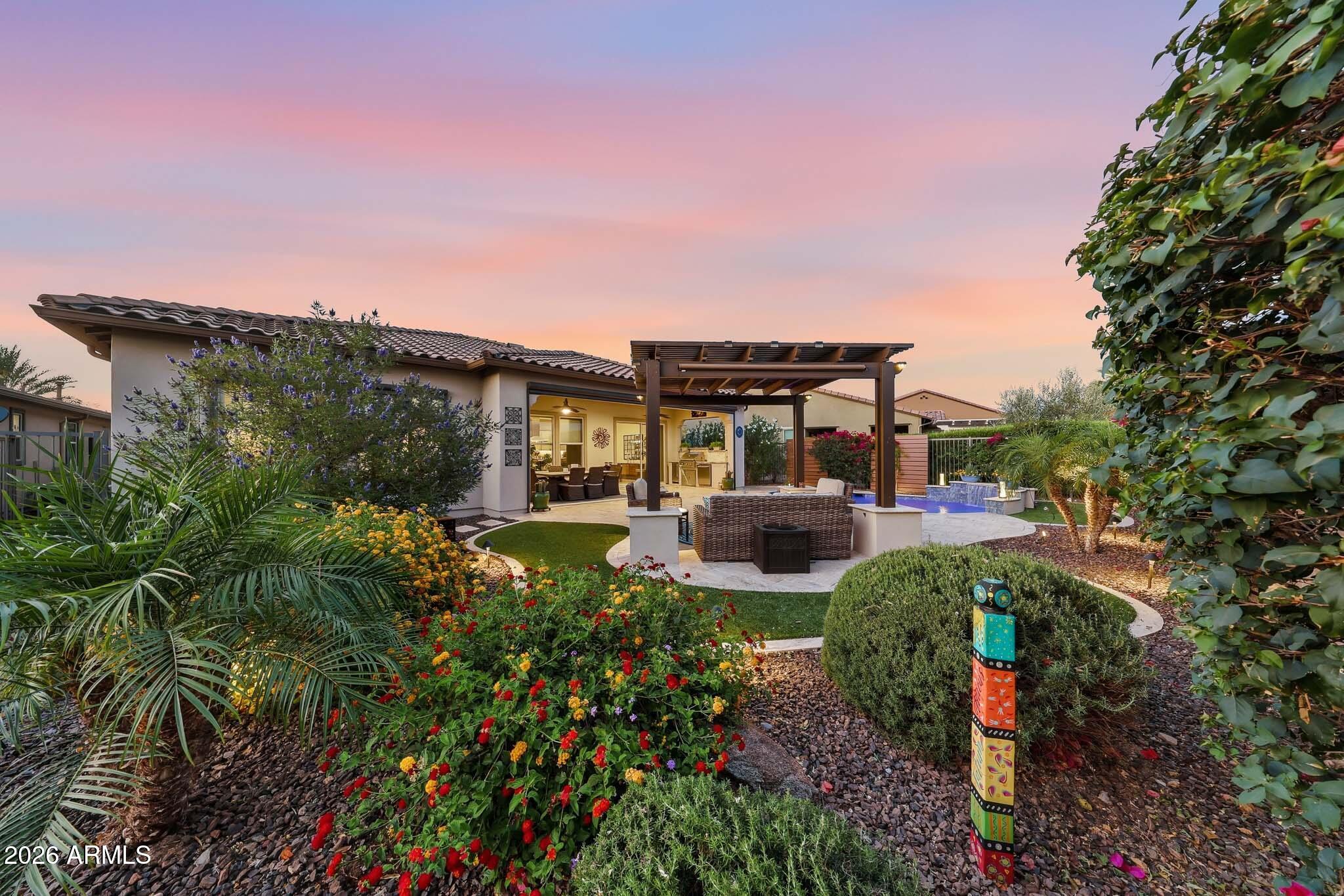 TRILOGY AT VISTANCIA - Residential