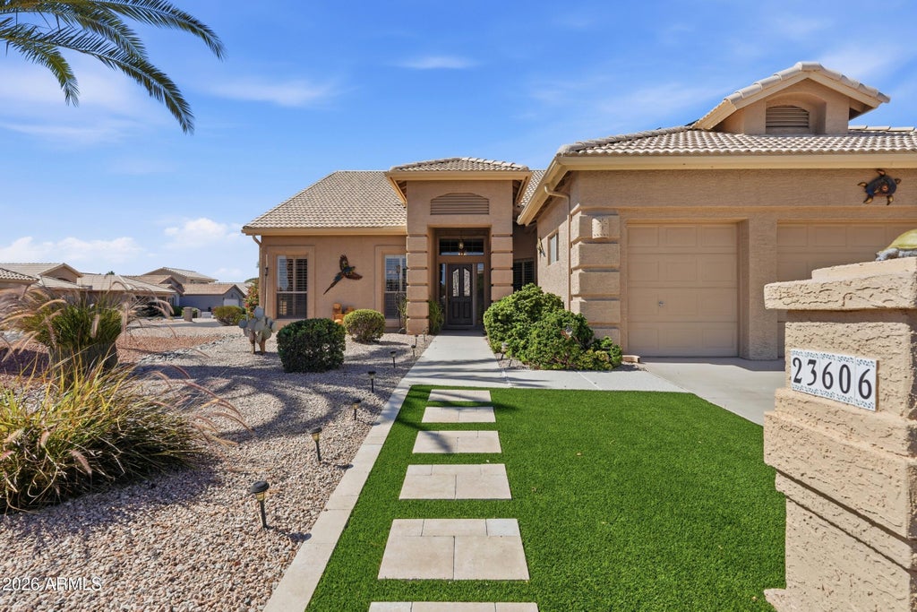 Photo of 23606 S Emerald Court, Sun Lakes, AZ 85248 (MLS # 7094972)
