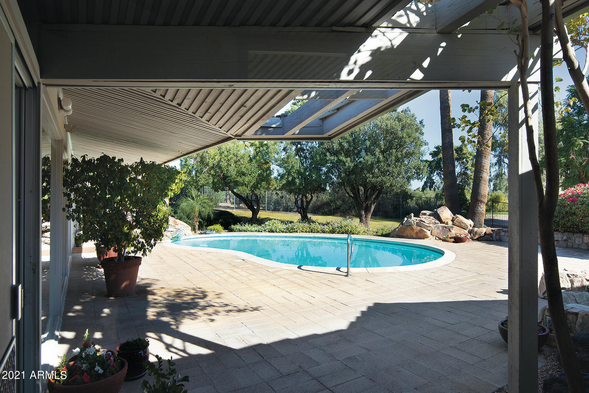 PARADISE HILLS - Residential