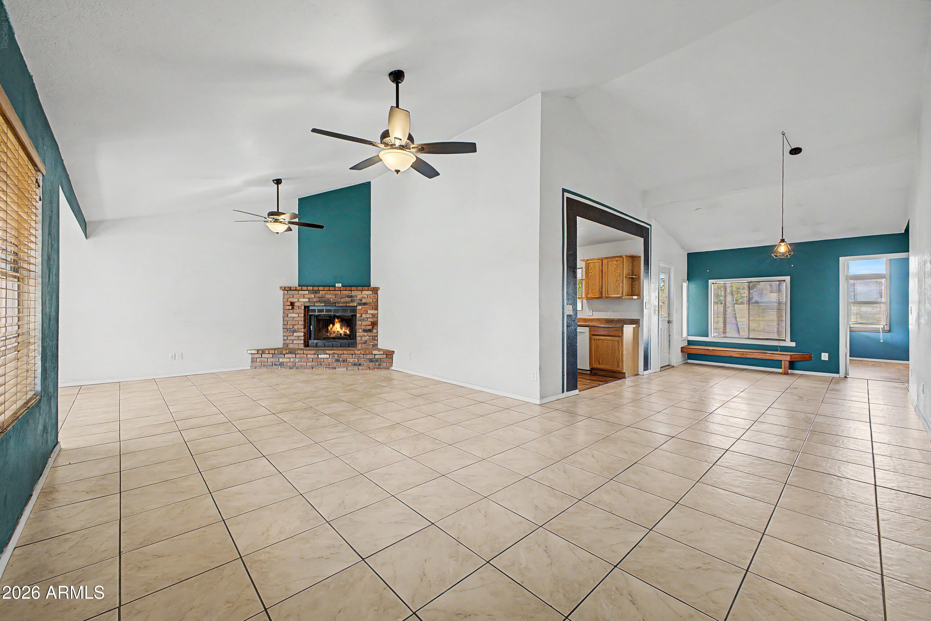19214 N 47TH Lane