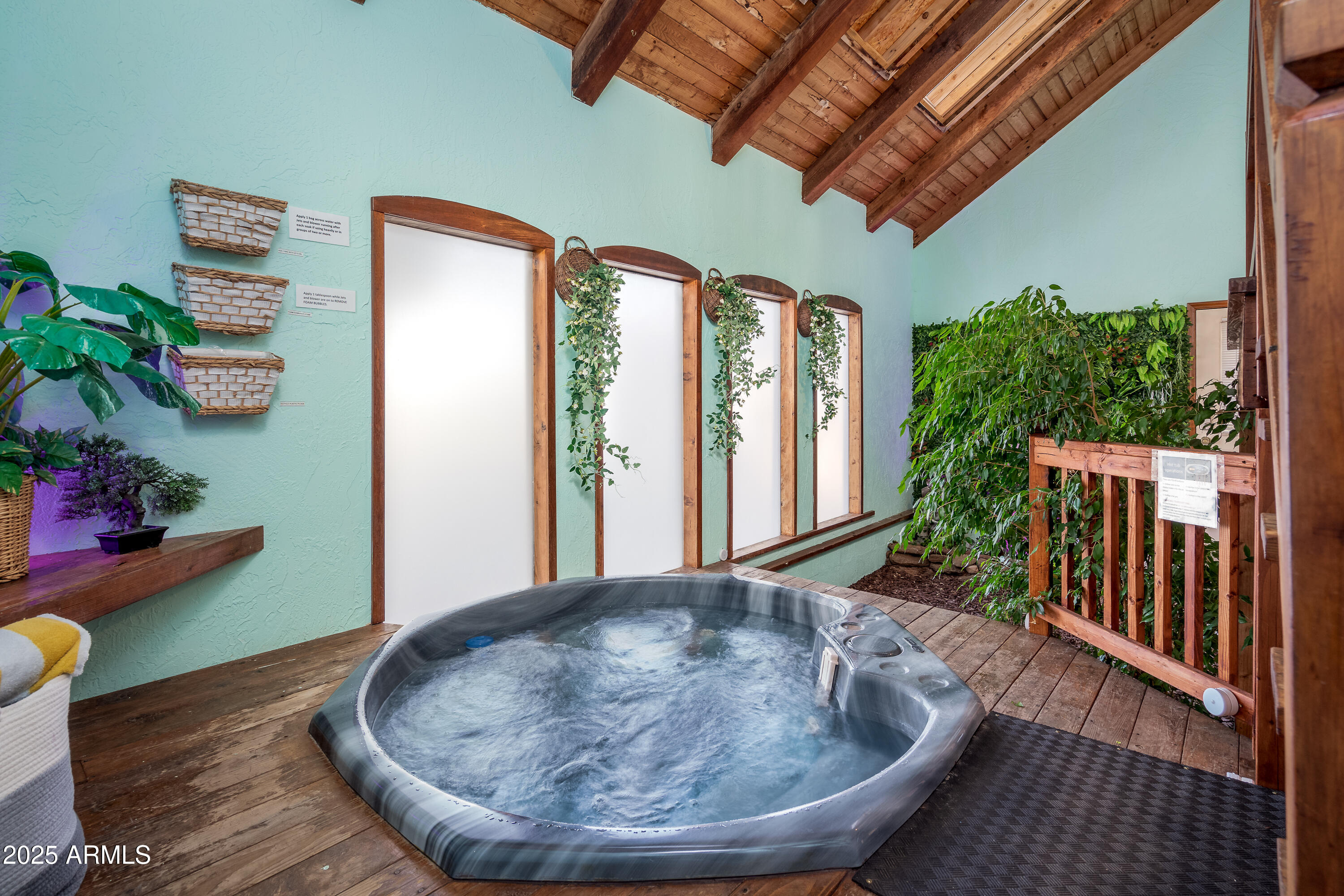 Clarkdale, Arizona 86324, United States, 4 Bedrooms Bedrooms, ,3 BathroomsBathrooms,Residential,Active,182225