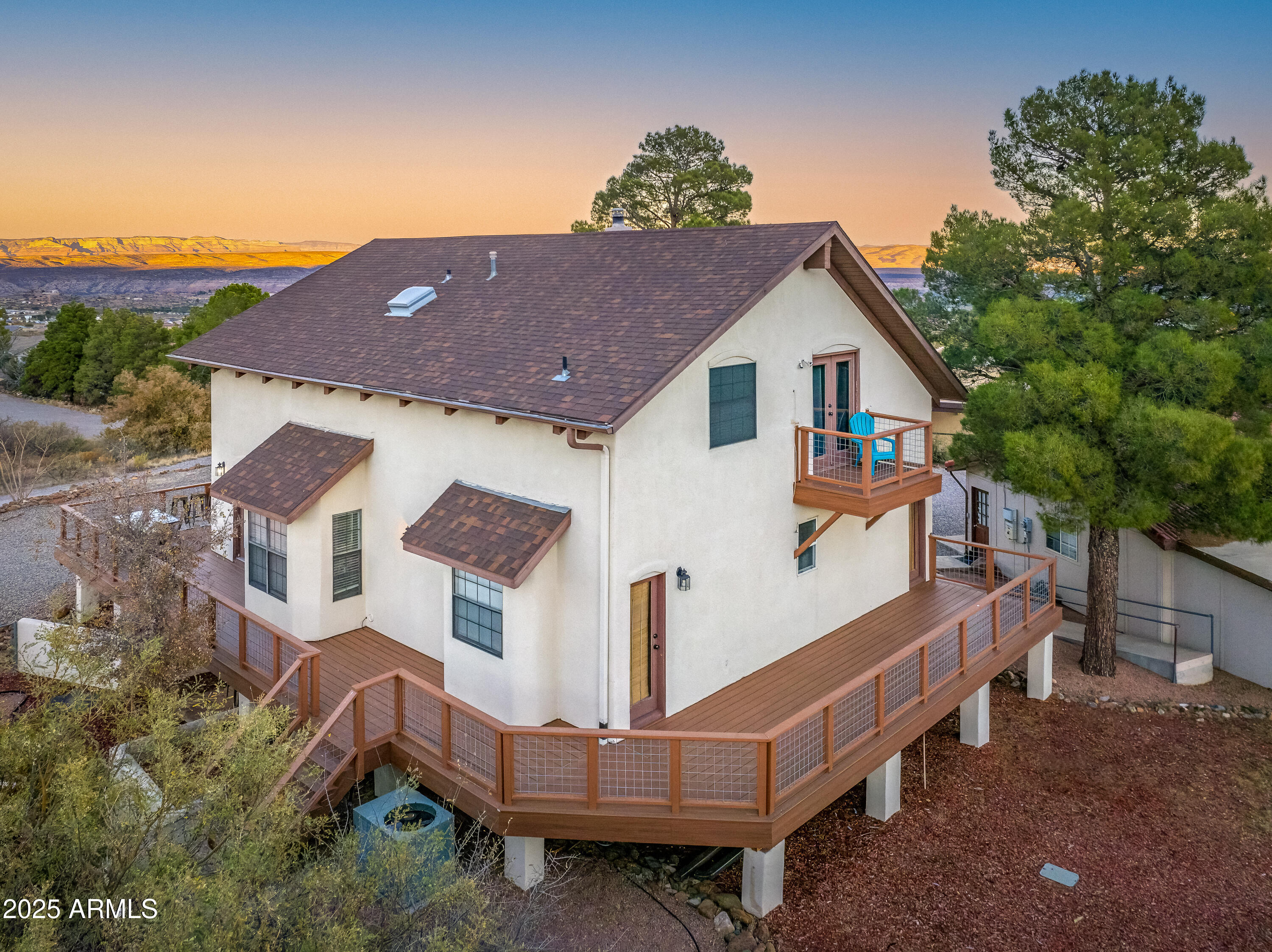 Clarkdale, Arizona 86324, United States, 4 Bedrooms Bedrooms, ,3 BathroomsBathrooms,Residential,Active,182225