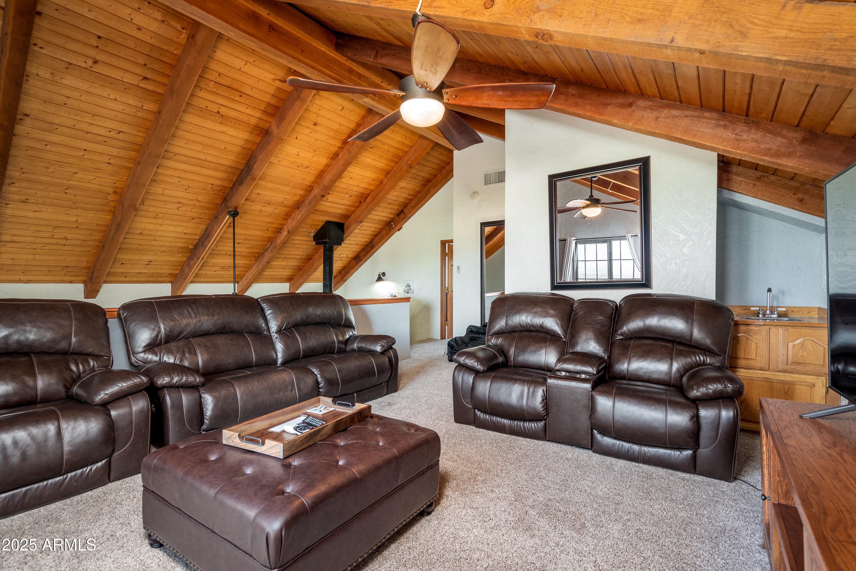 Clarkdale, Arizona 86324, United States, 4 Bedrooms Bedrooms, ,3 BathroomsBathrooms,Residential,Active,182225