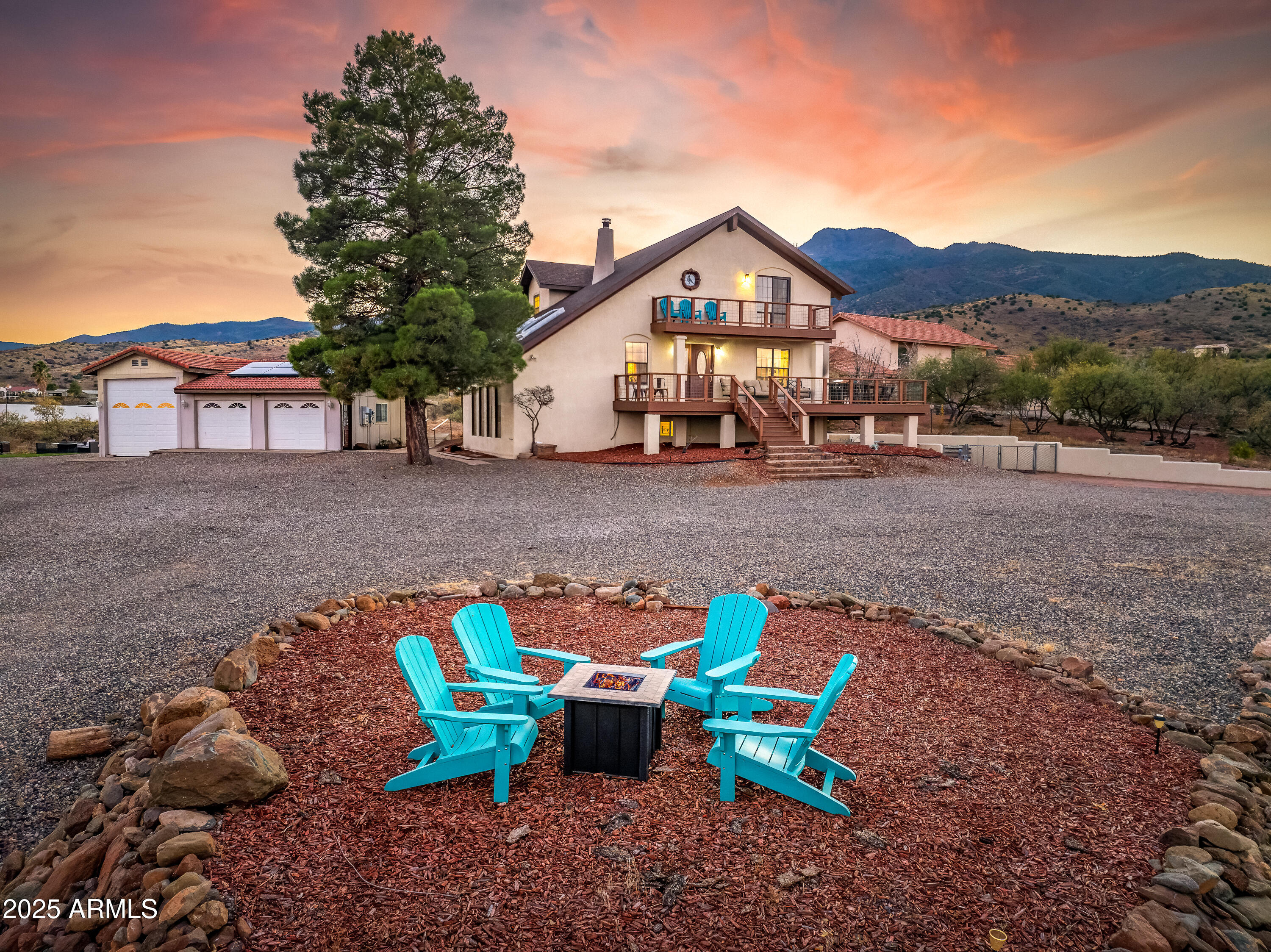 Clarkdale, Arizona 86324, United States, 4 Bedrooms Bedrooms, ,3 BathroomsBathrooms,Residential,Active,182225