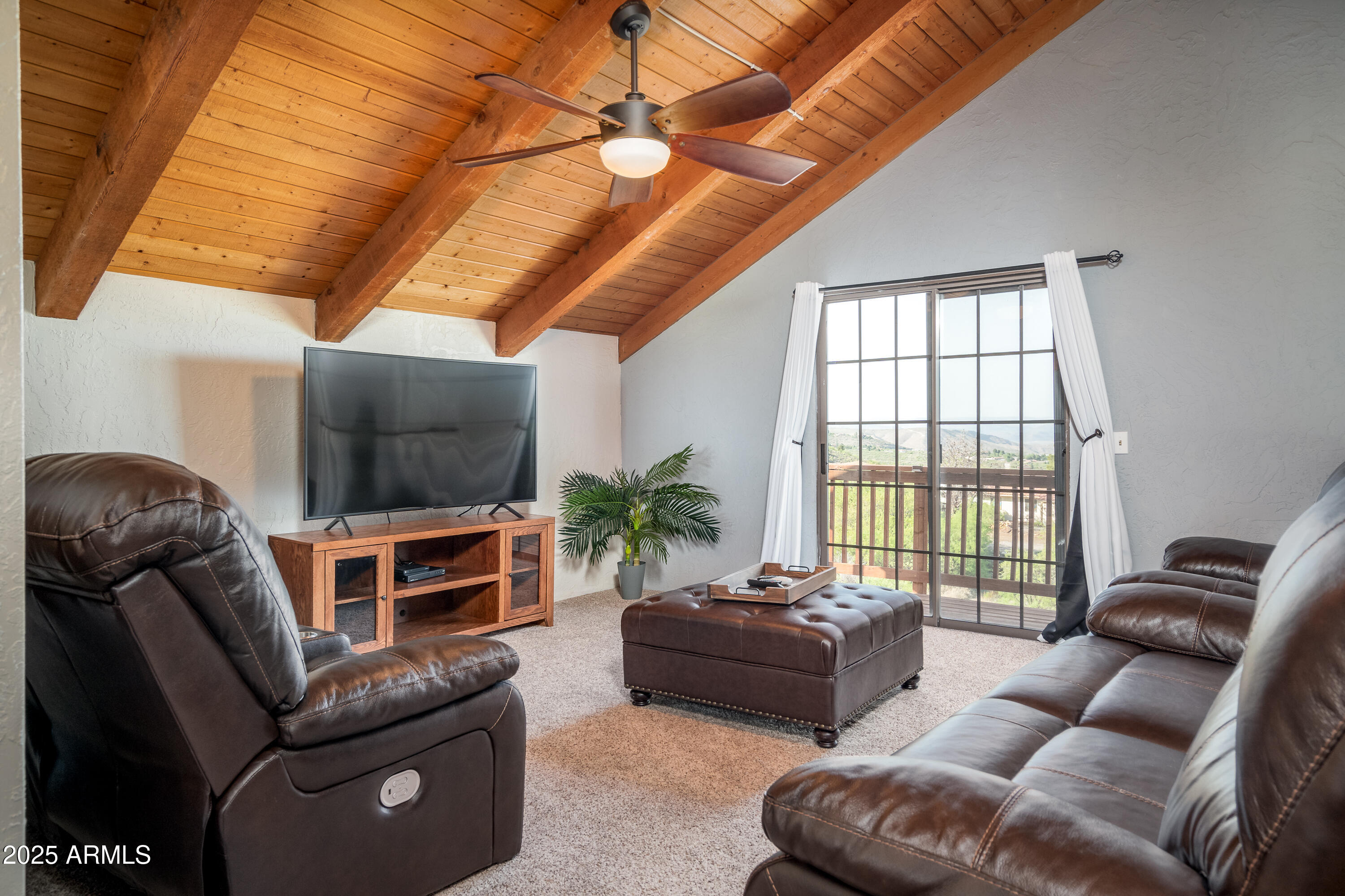 Clarkdale, Arizona 86324, United States, 4 Bedrooms Bedrooms, ,3 BathroomsBathrooms,Residential,Active,182225