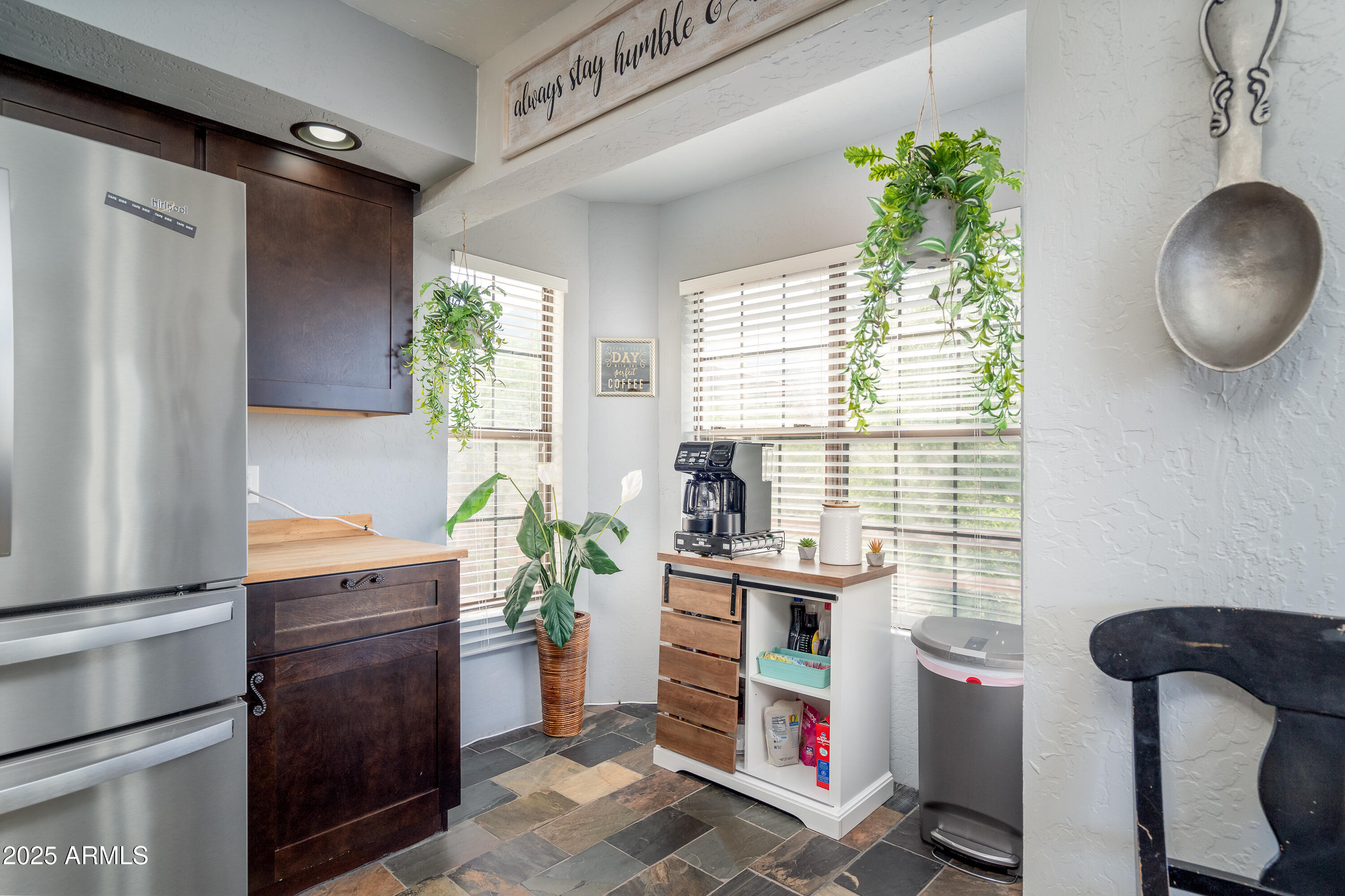 Clarkdale, Arizona 86324, United States, 4 Bedrooms Bedrooms, ,3 BathroomsBathrooms,Residential,Active,182225