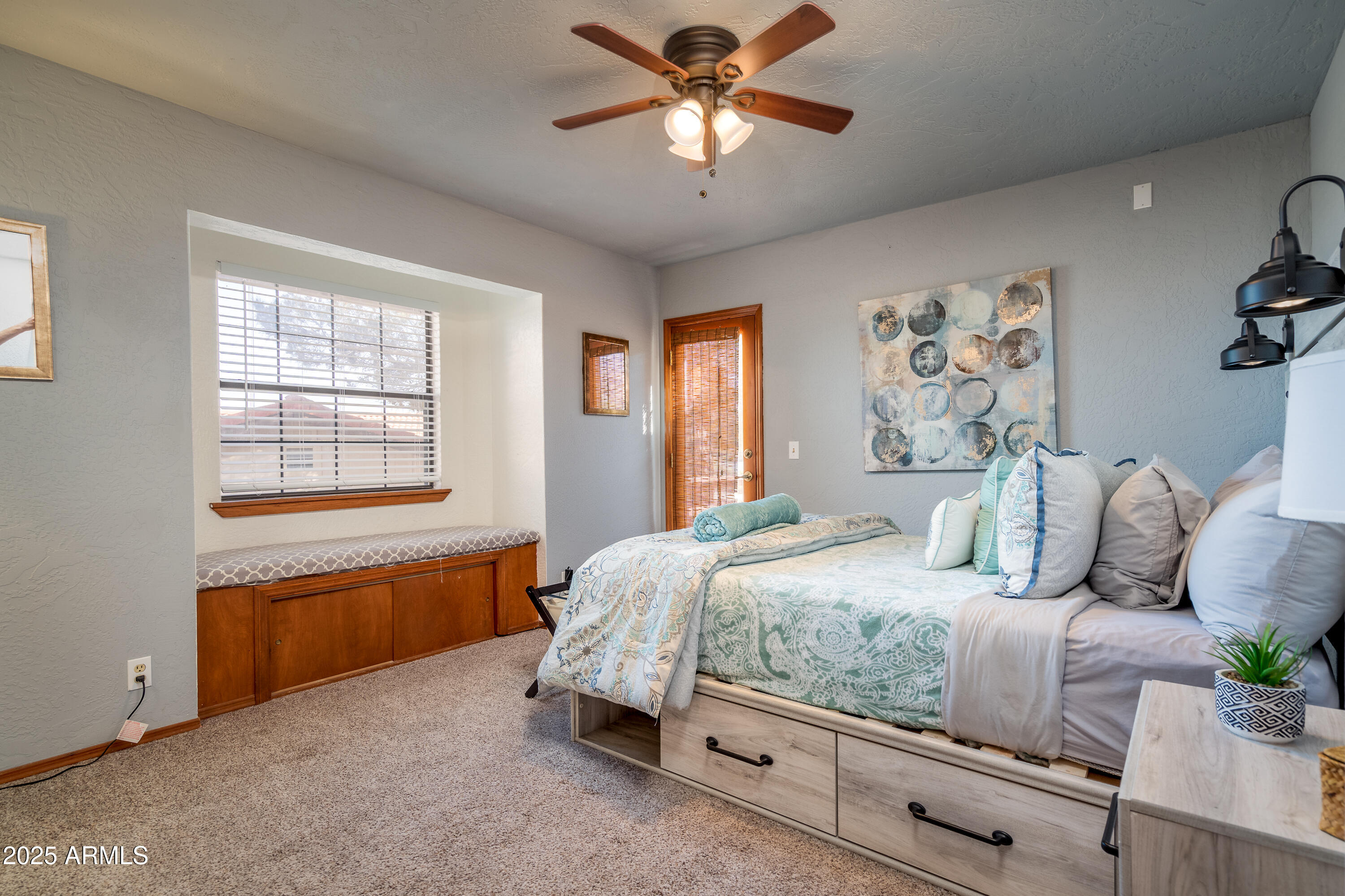 Clarkdale, Arizona 86324, United States, 4 Bedrooms Bedrooms, ,3 BathroomsBathrooms,Residential,Active,182225