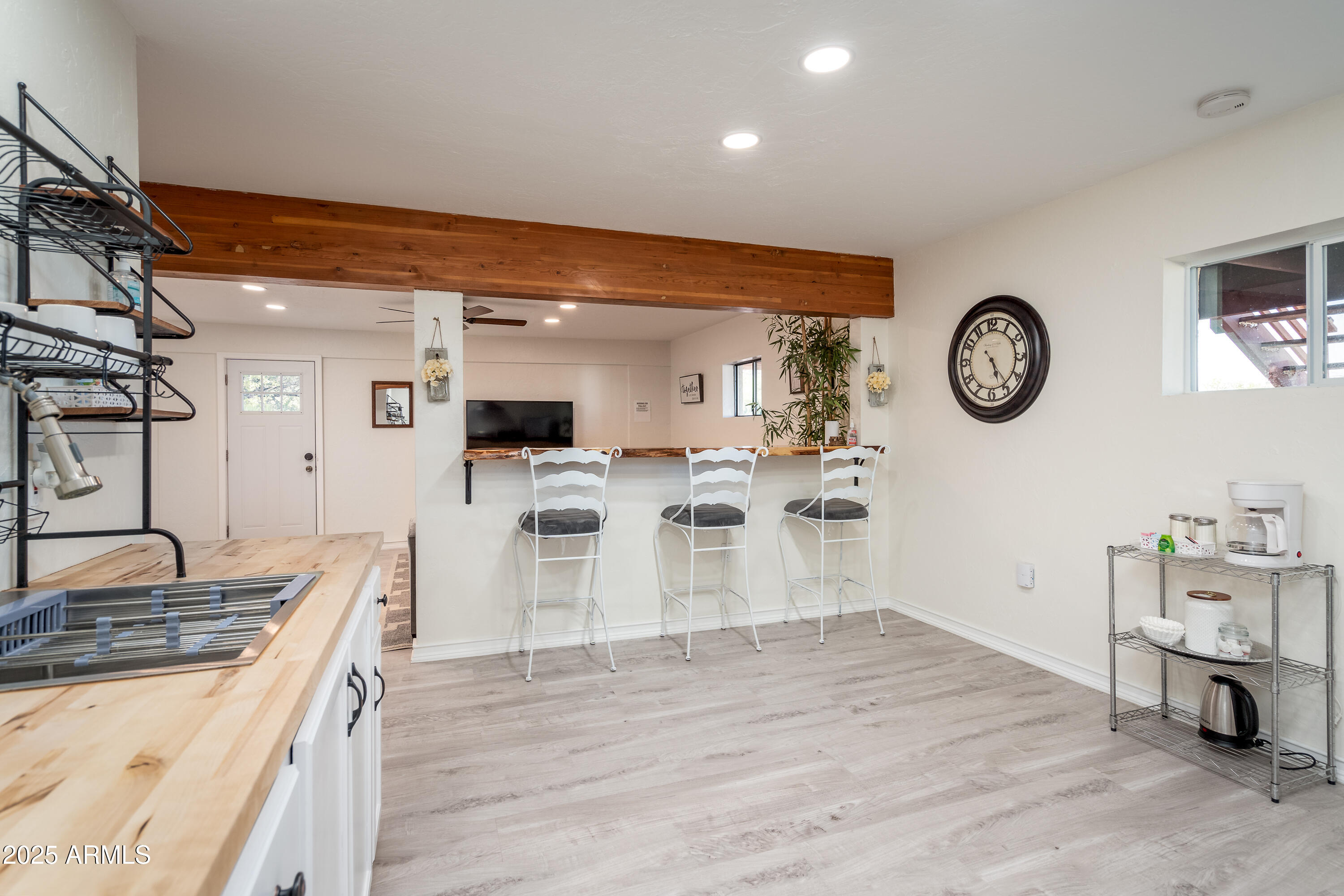 Clarkdale, Arizona 86324, United States, 4 Bedrooms Bedrooms, ,3 BathroomsBathrooms,Residential,Active,182225