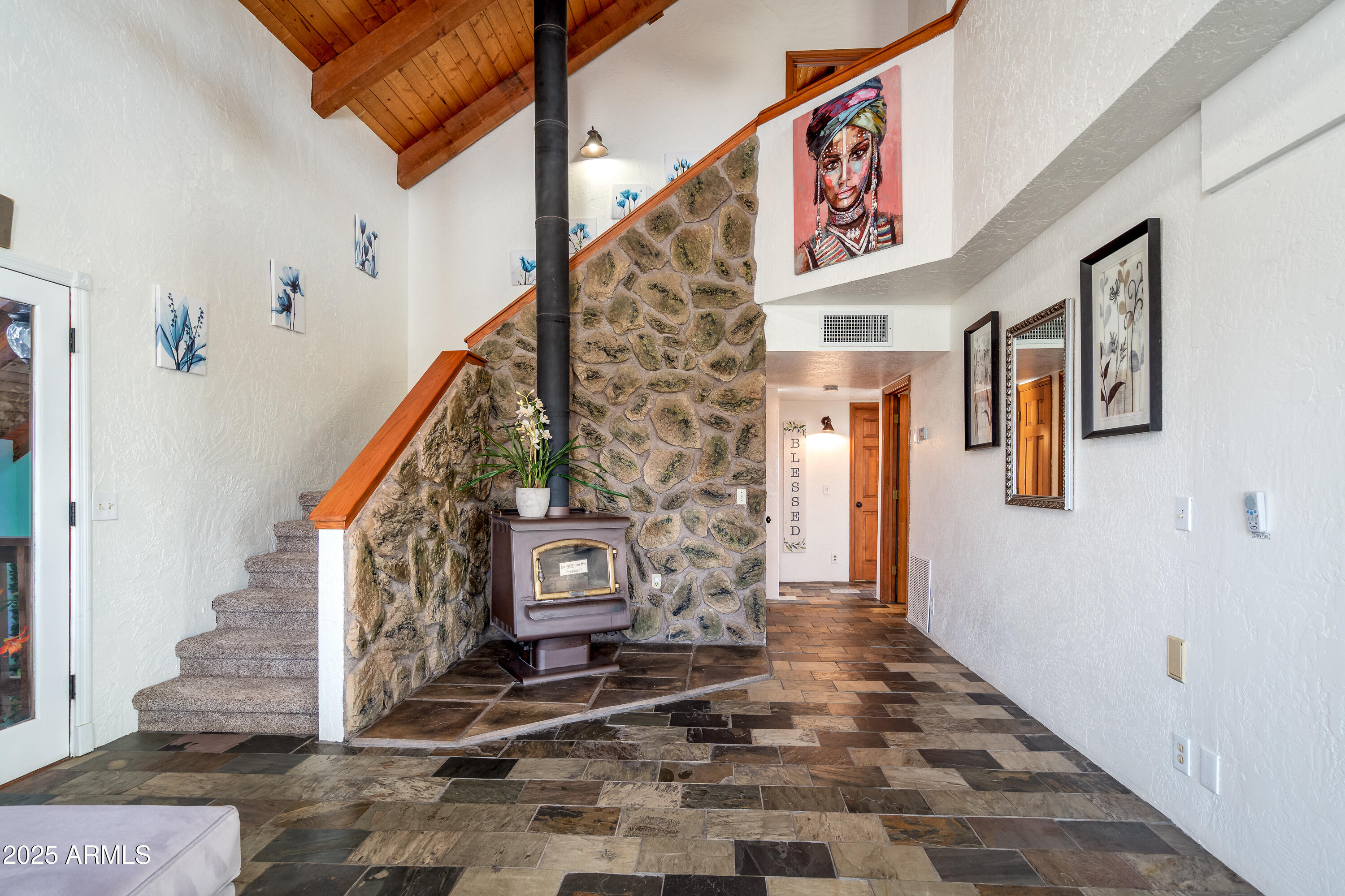 Clarkdale, Arizona 86324, United States, 4 Bedrooms Bedrooms, ,3 BathroomsBathrooms,Residential,Active,182225