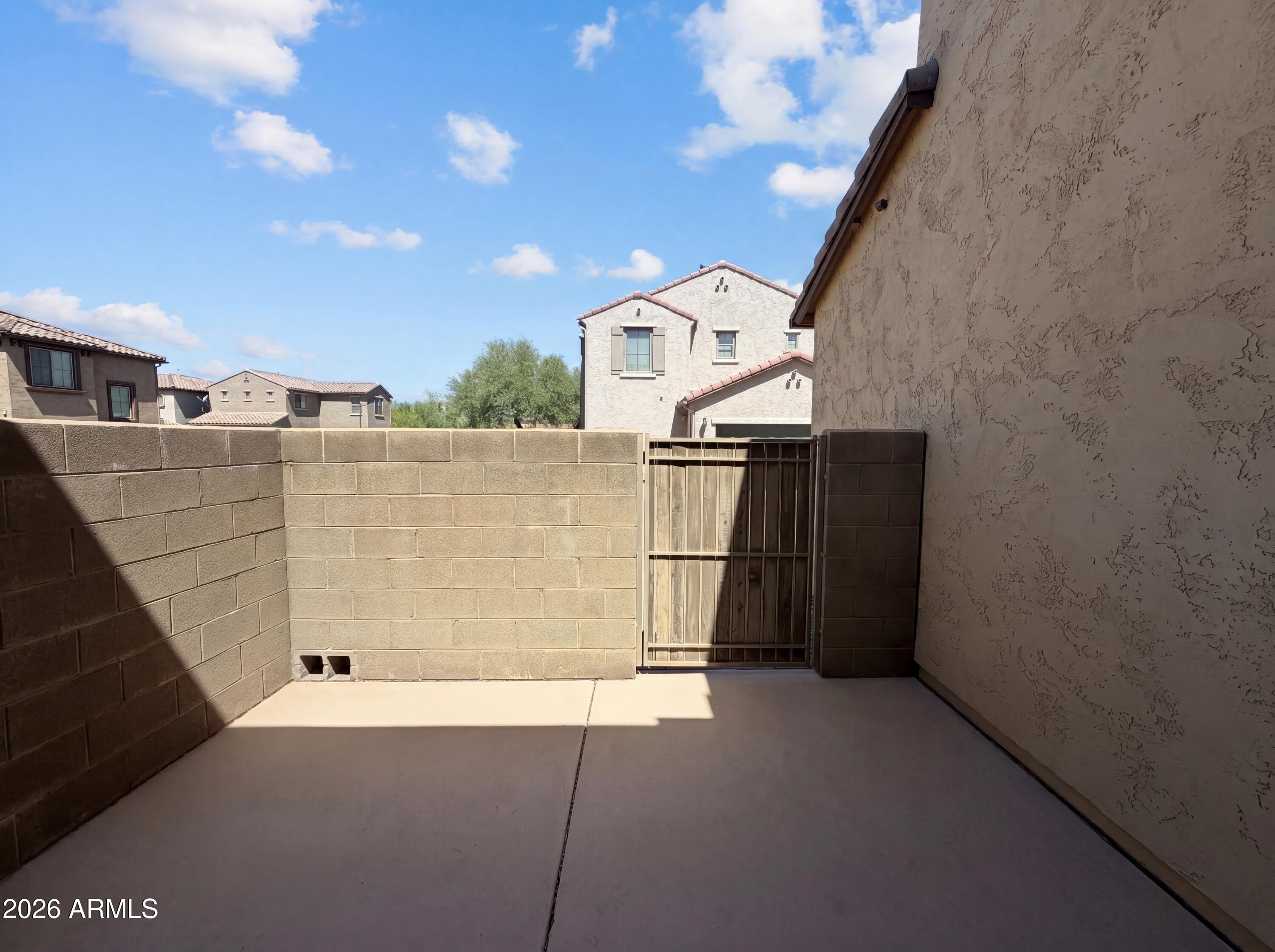 3968 E MELINDA Drive