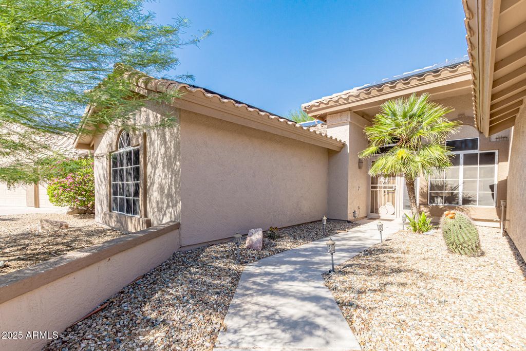 Photo of 8737 W Kimberly Way, Peoria, AZ 85382 (MLS # 6920984)