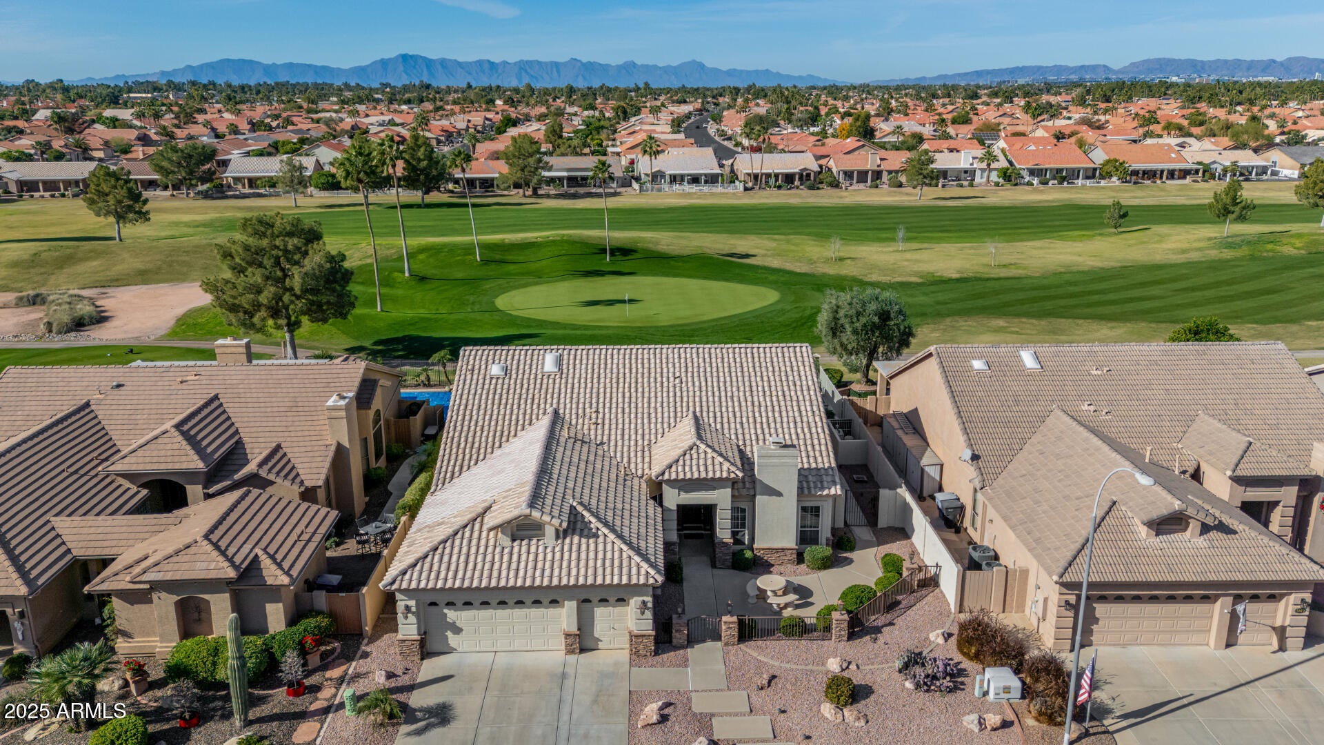 5822 S AMBERWOOD Drive