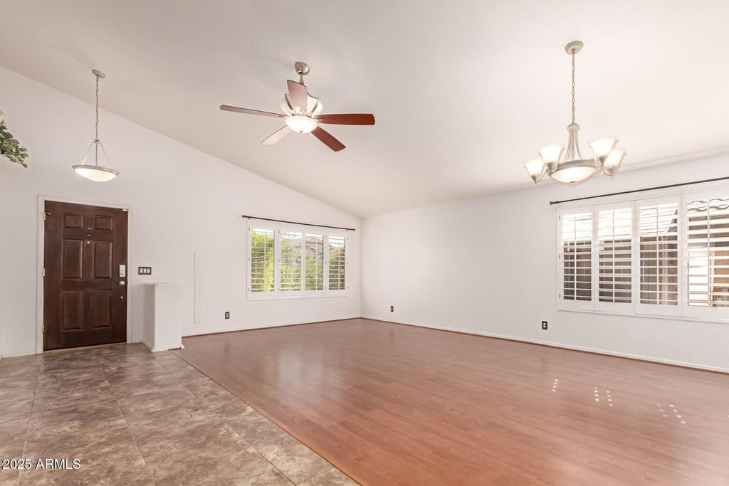 Photo of 462 E Pinto Drive, Gilbert, AZ 85296 (MLS # 6912548)