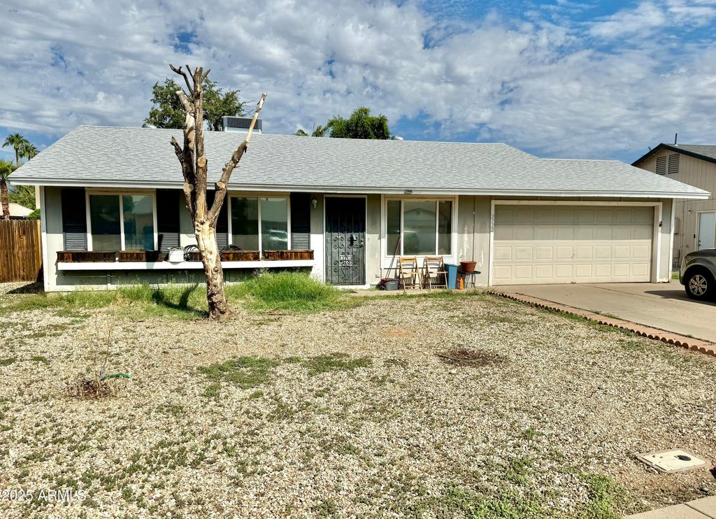 Photo of 2132 W Obispo Avenue, Mesa, AZ 85202 (MLS # 6930757)
