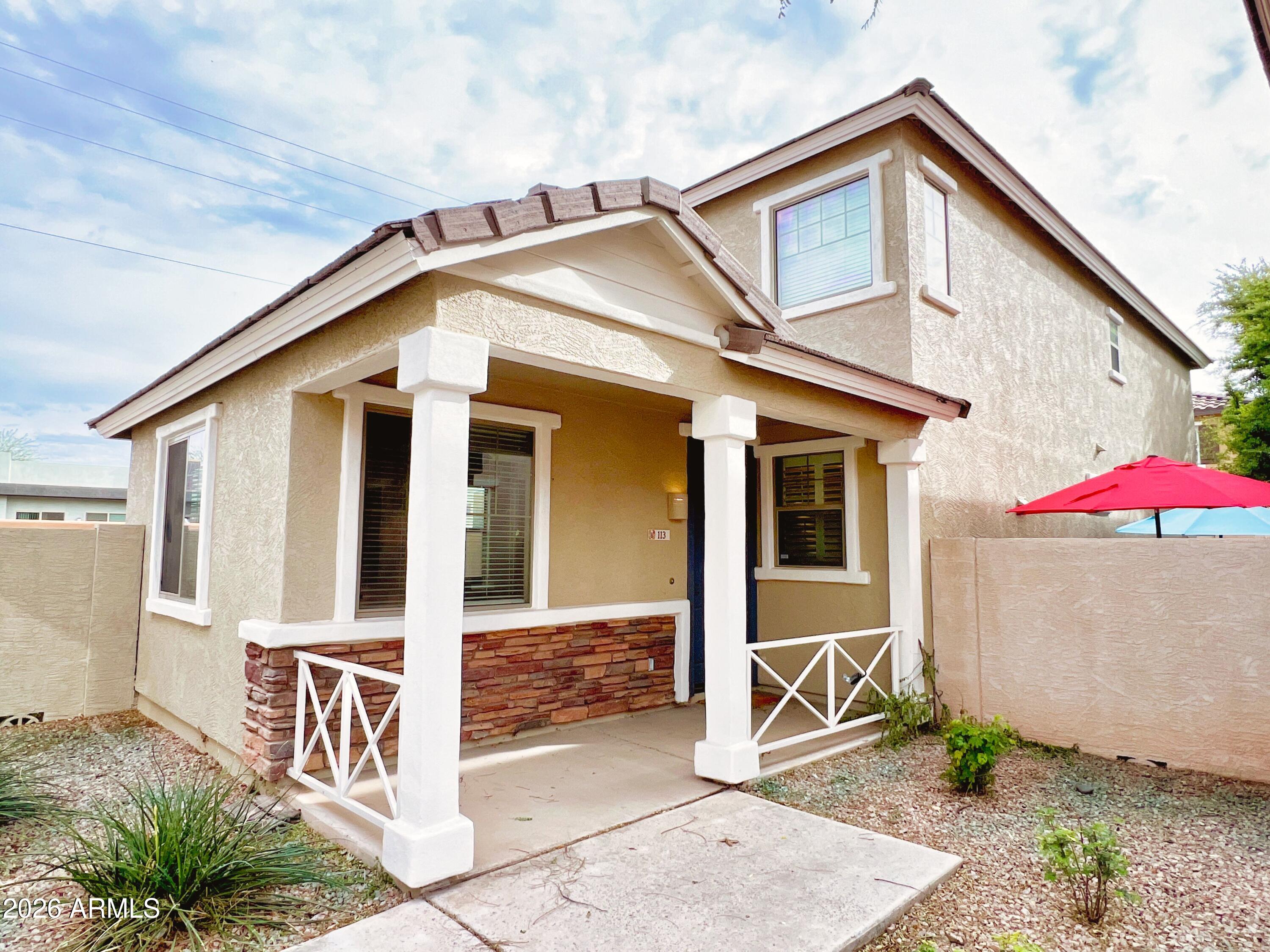 113 E Palomino Drive
