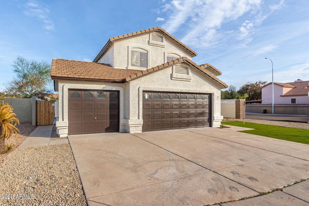 Photo of 1821 S Cholla Street, Chandler, AZ 85286 (MLS # 6962389)