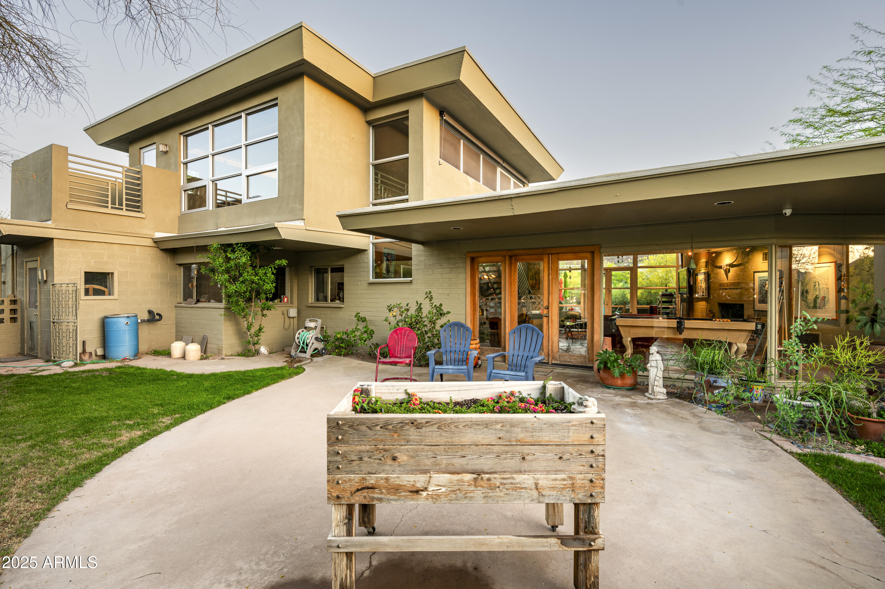 6306 N CAMELBACK MANOR Drive