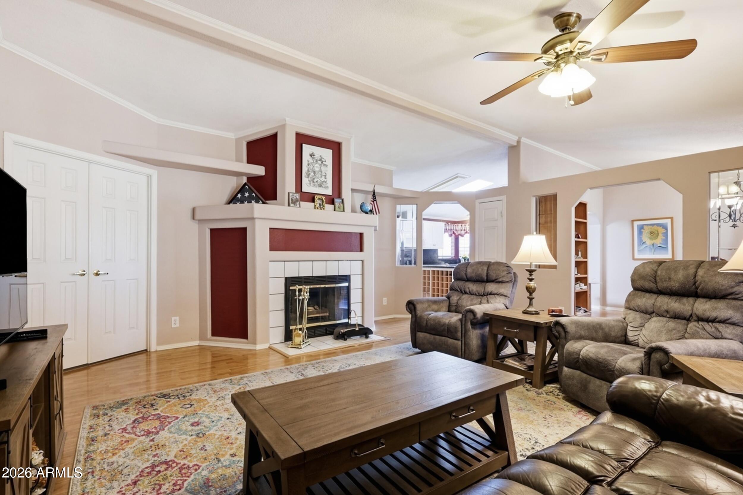 3901 E PINNACLE PEAK Road 279