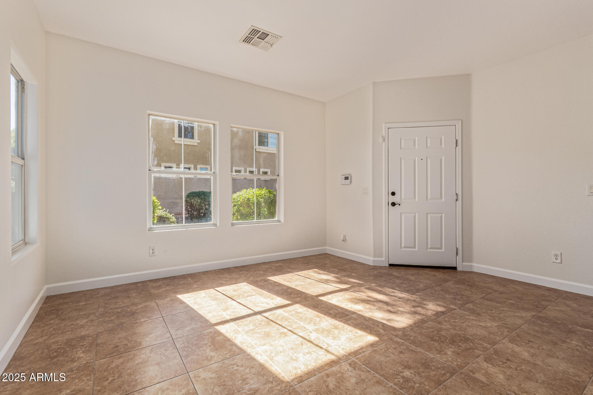 3115 E CAMELLIA Drive