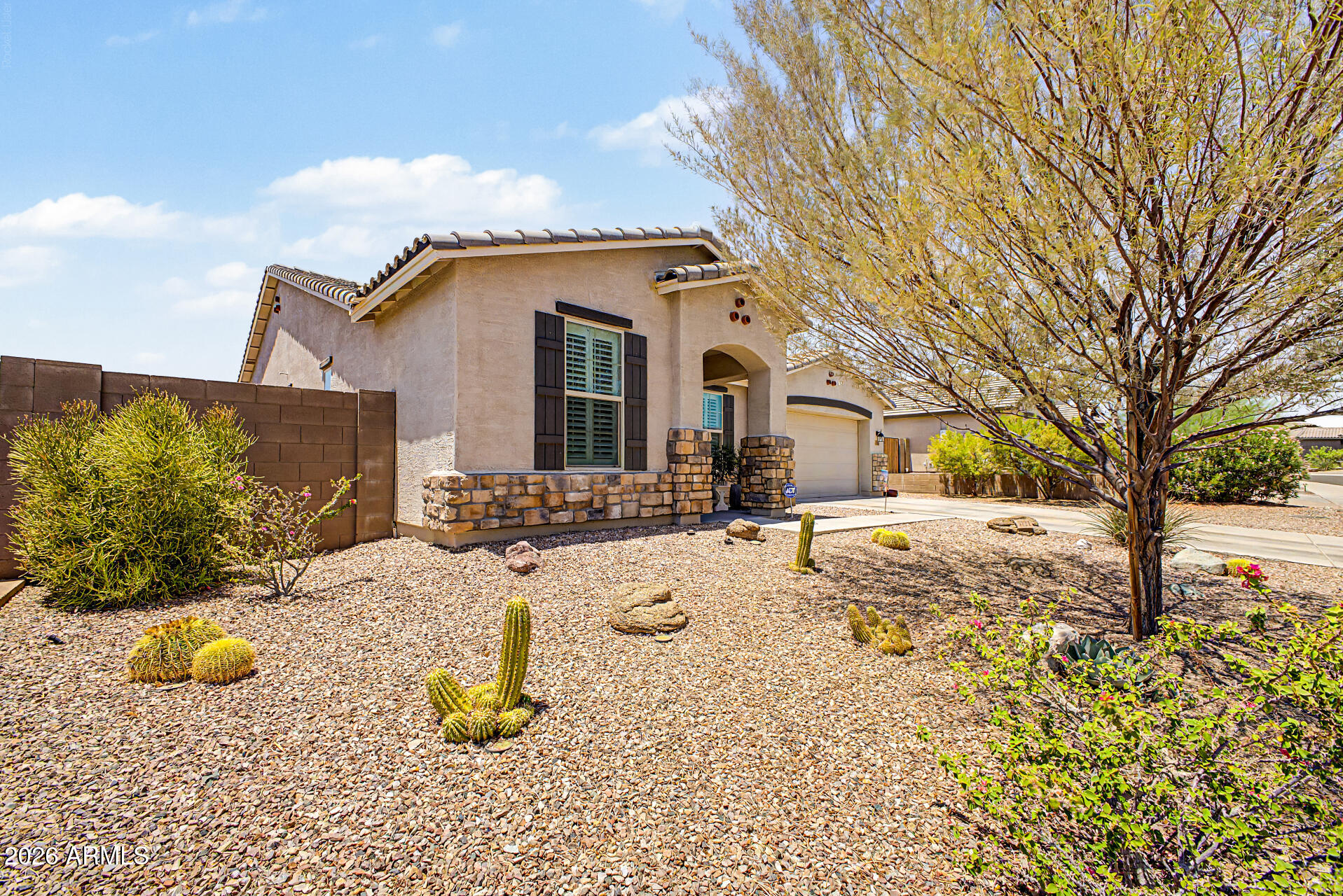 3721 W ABRAMS Drive