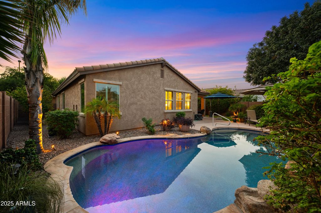 Photo of 4530 E Portola Valley Drive, Gilbert, AZ 85297 (MLS # 6922603)