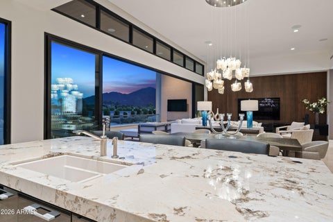 Photo of 6587 N Palmeraie Boulevard #2046, Paradise Valley, AZ 85253 (MLS # 7015419)