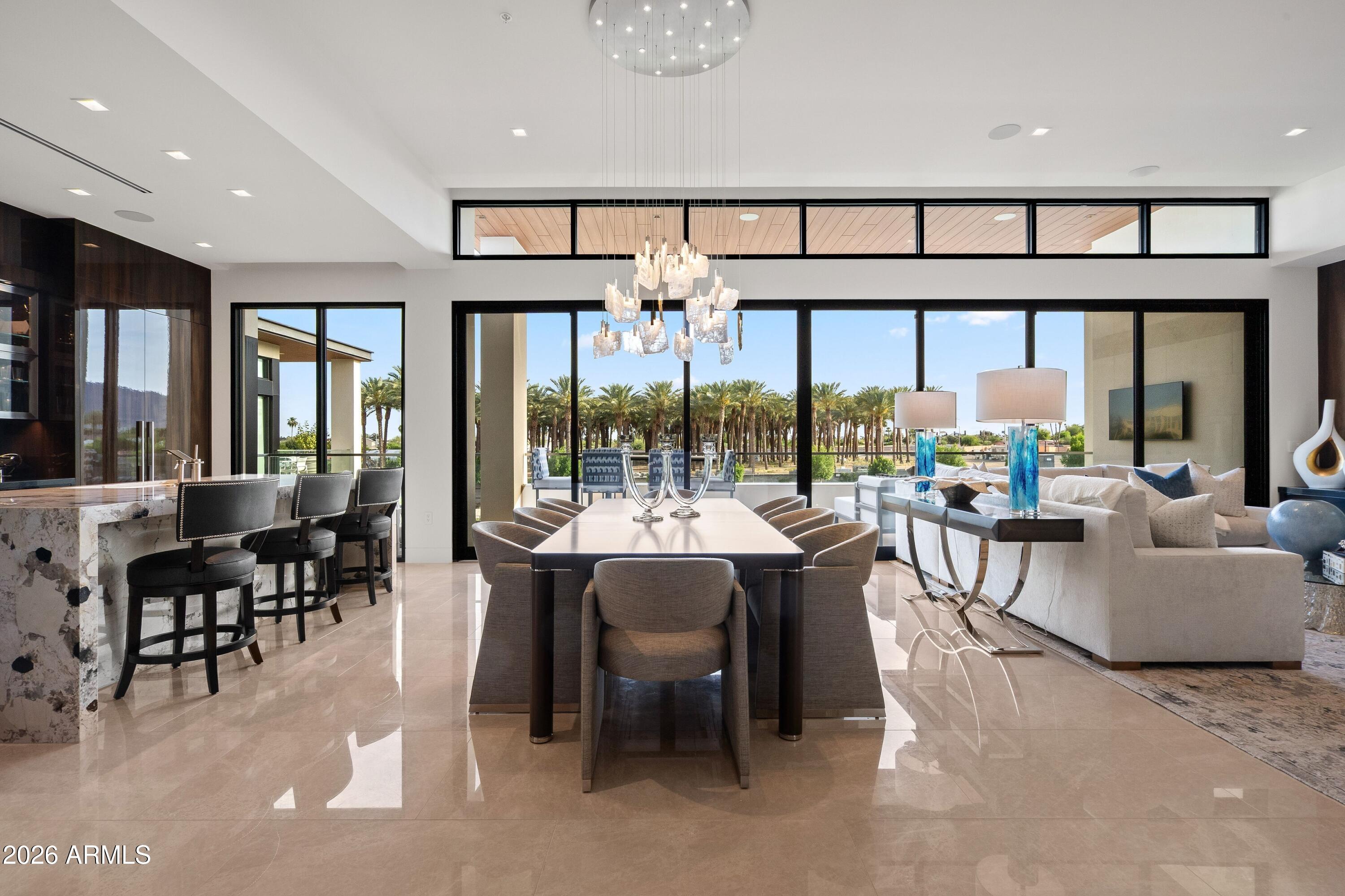 6587 N PALMERAIE Boulevard 2046