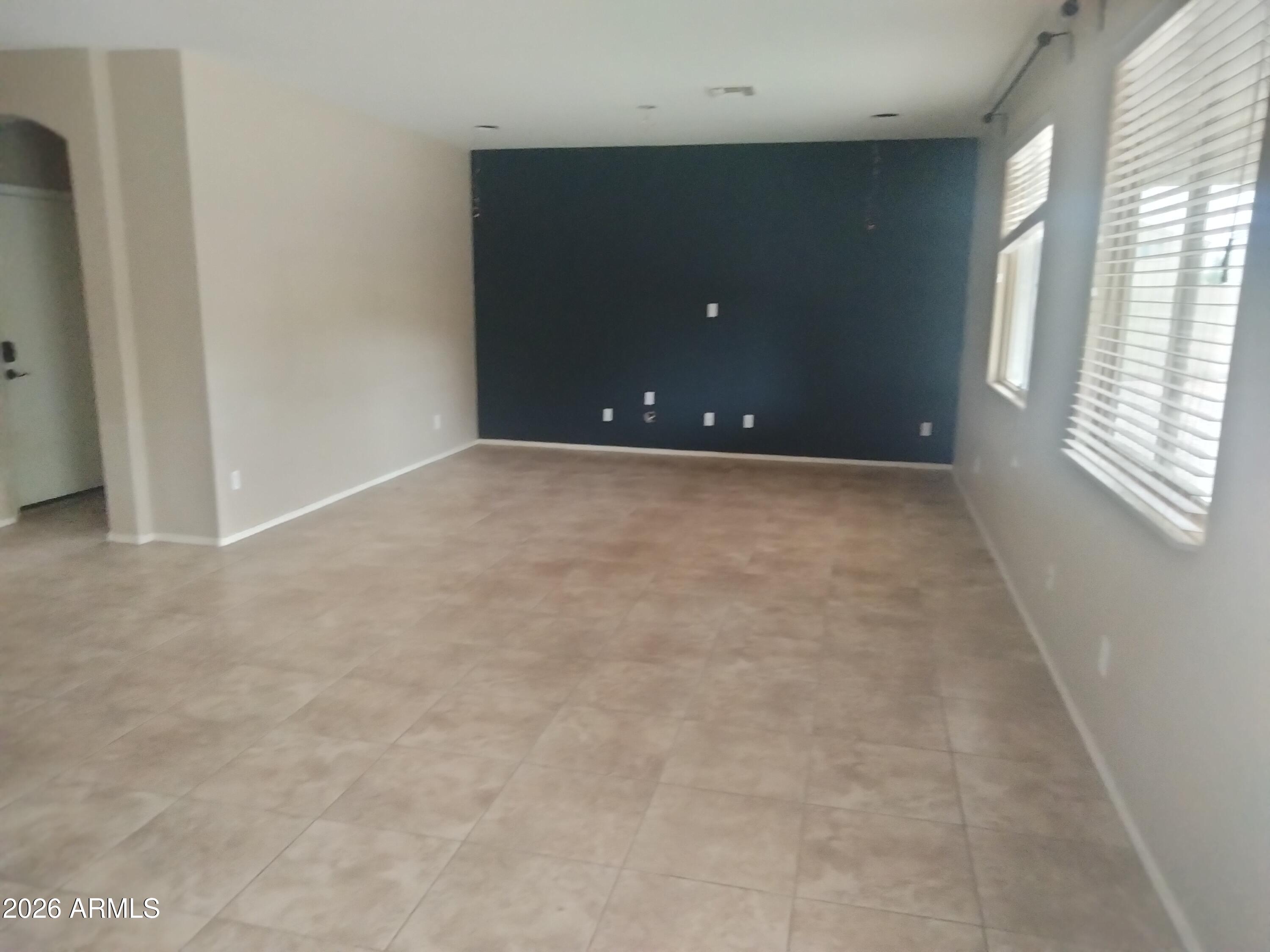 42616 W AVELLA Drive