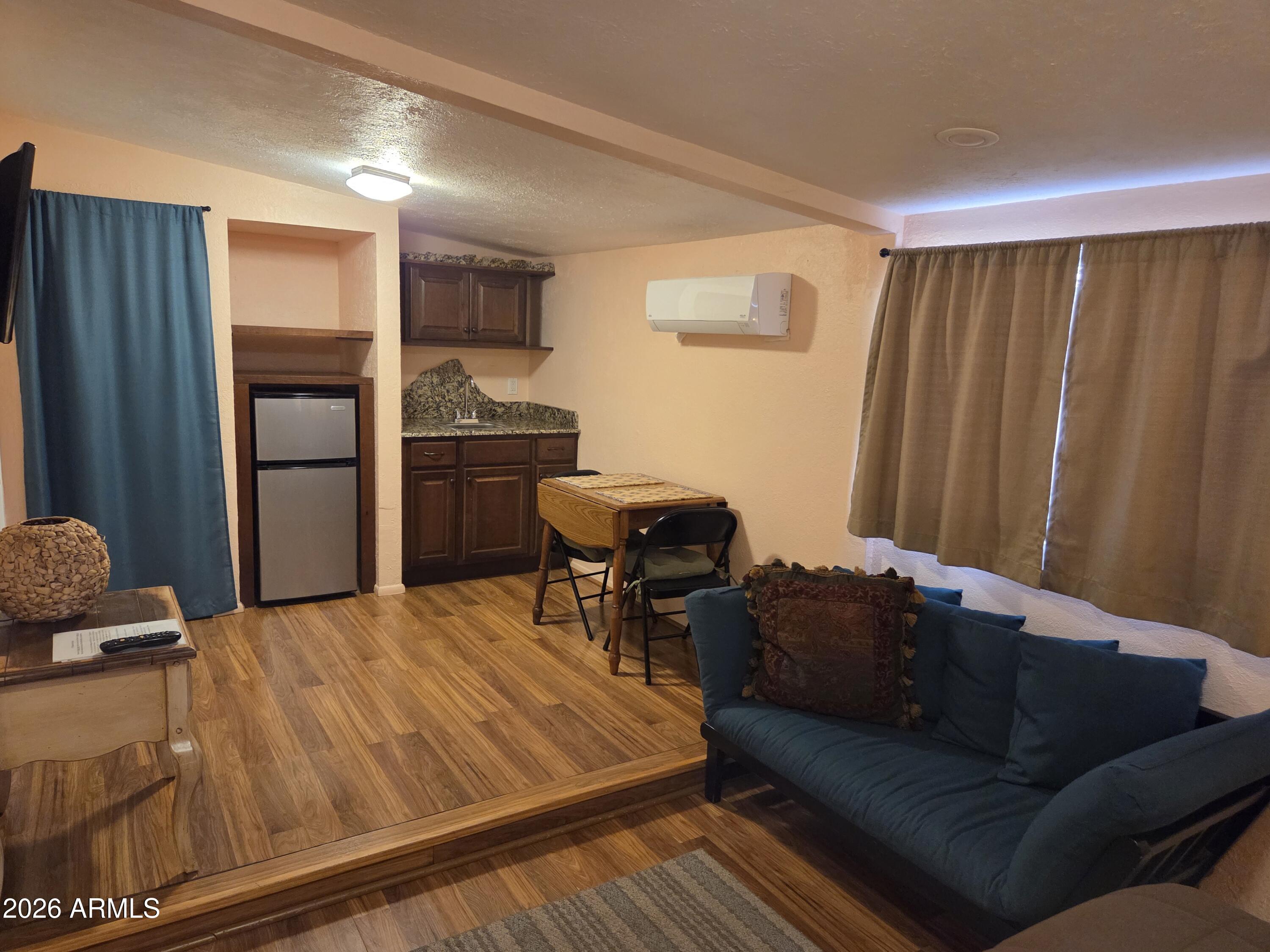 OAK CREEK DEVELOPMENT UNIT 1 AMD - Residential