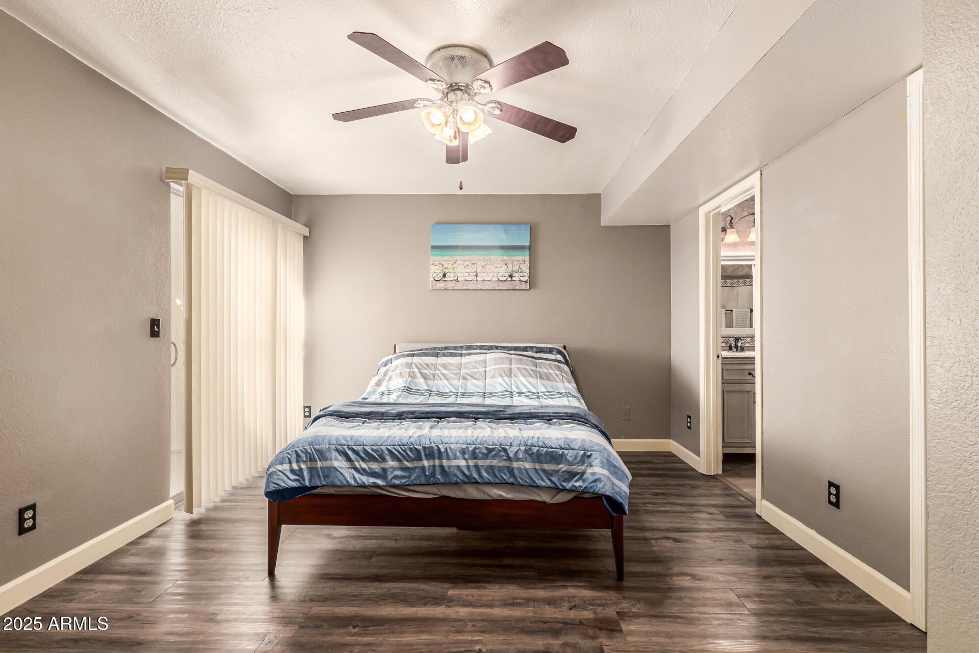 19601 N 7TH Street 1005