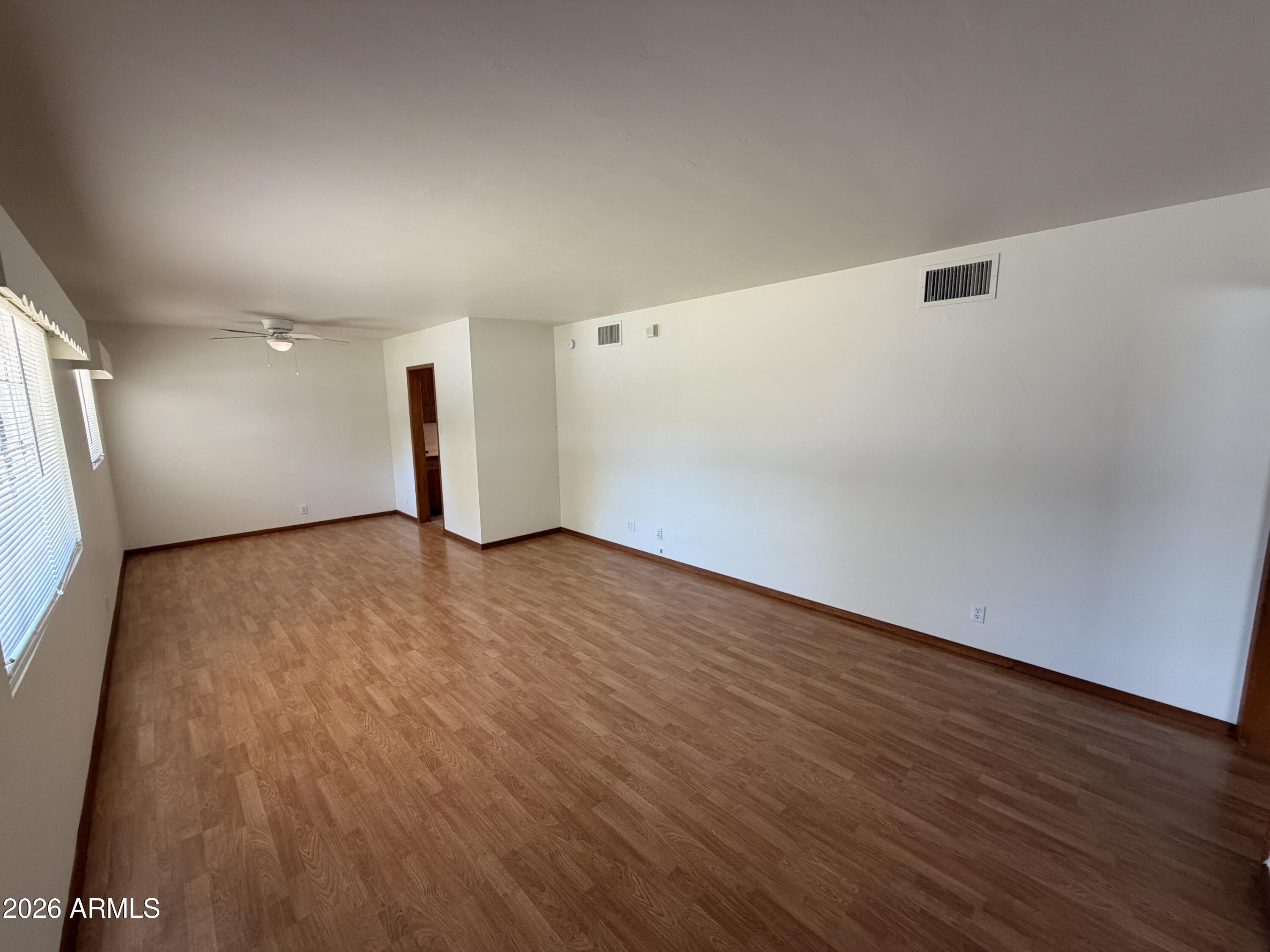 3416 N 43RD Place