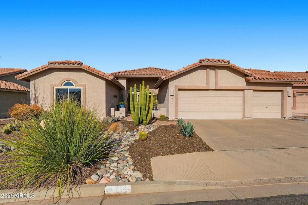 Photo of 6383 S Sandtrap Drive, Gold Canyon, AZ 85118 (MLS # 6984330)